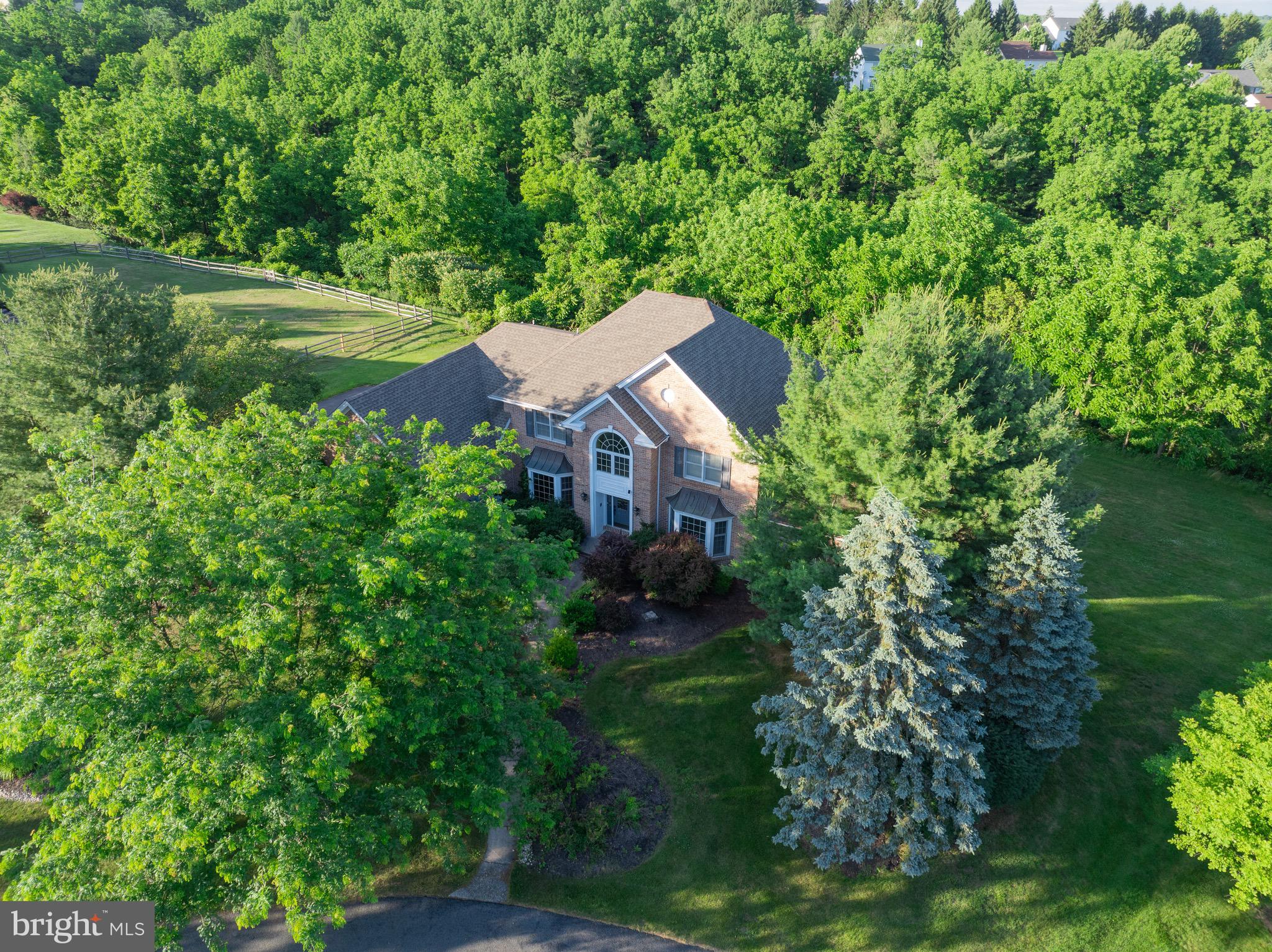 POINTE WEST - Residential