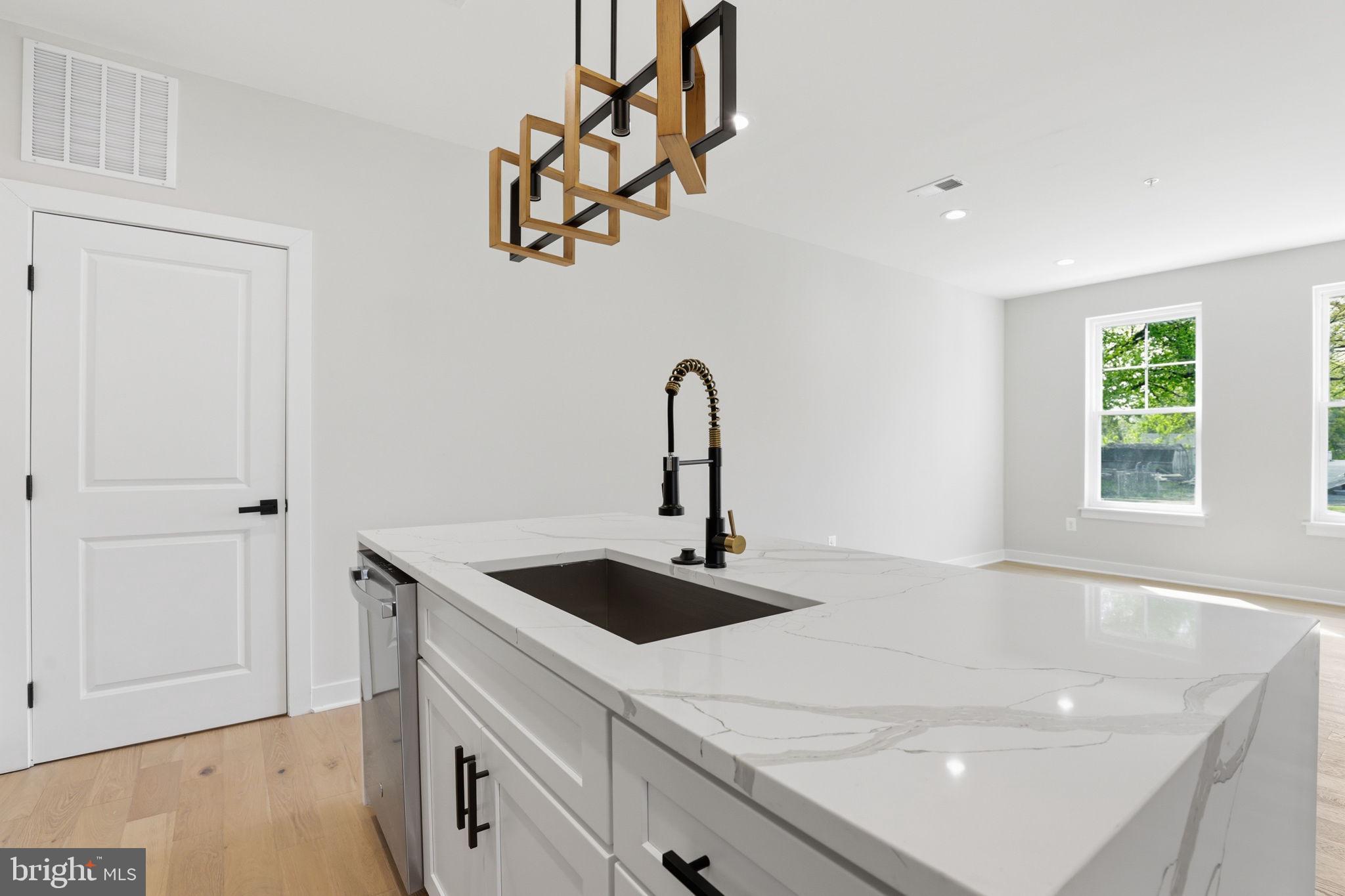 MARYVALE - Residential