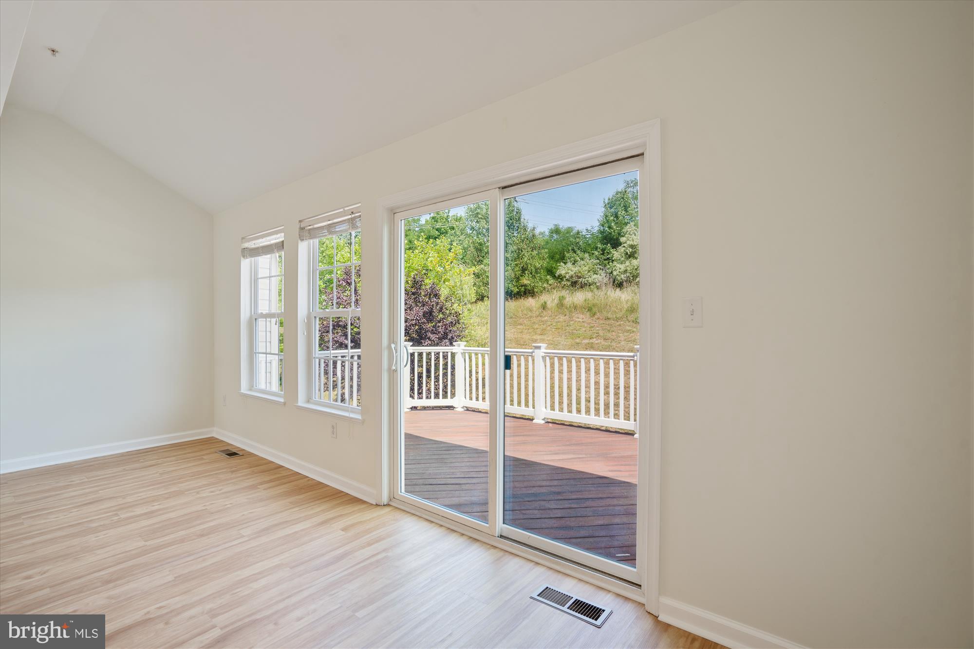 VILLAGE TOWNS - Residential