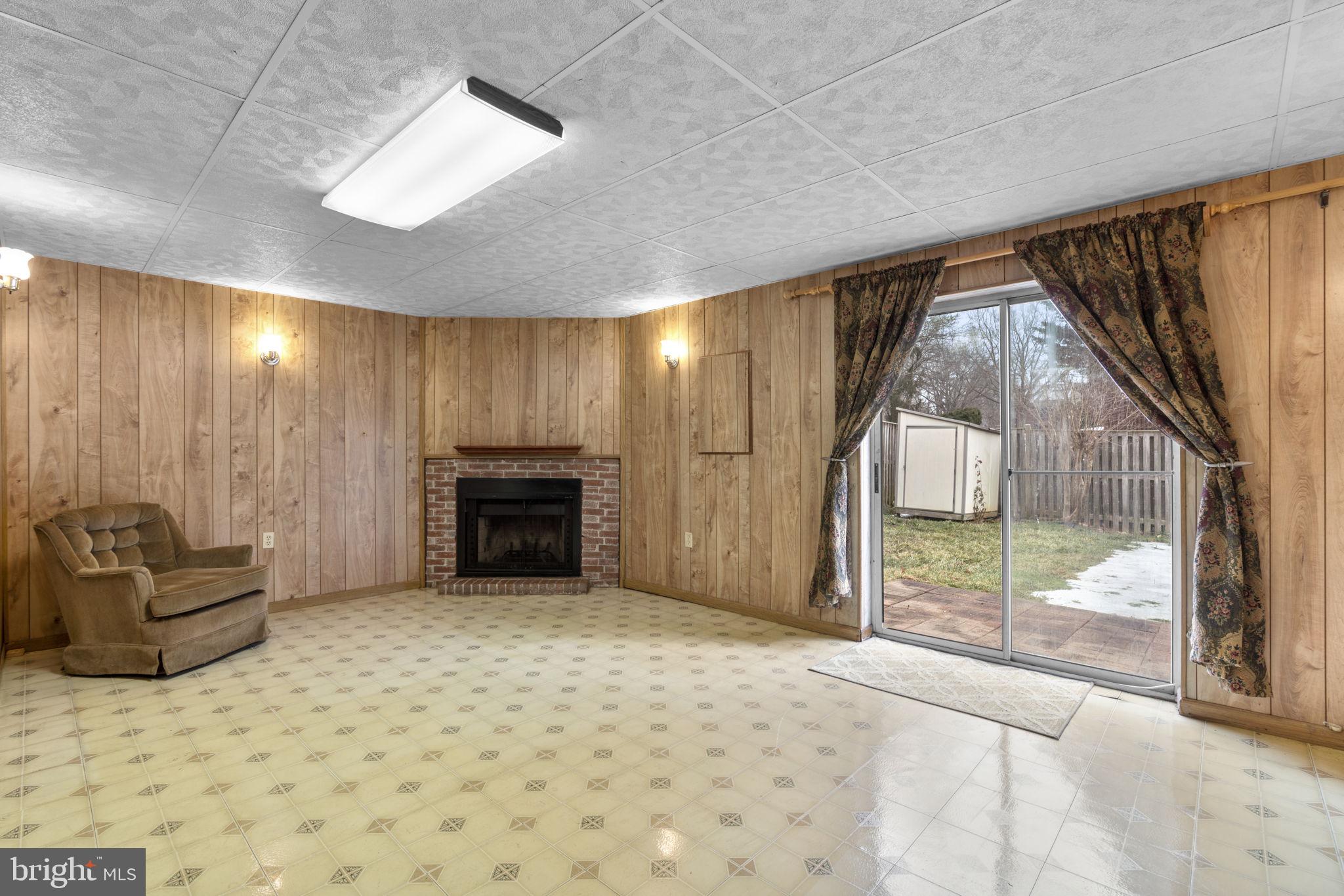 GLEN ORA - PLAT 9 - Residential