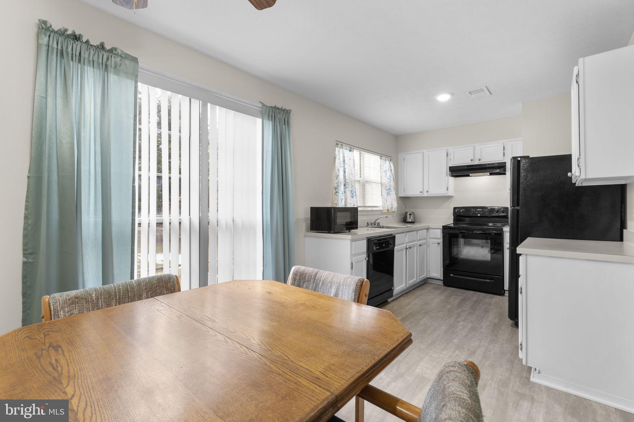 GLEN ORA - PLAT 9 - Residential