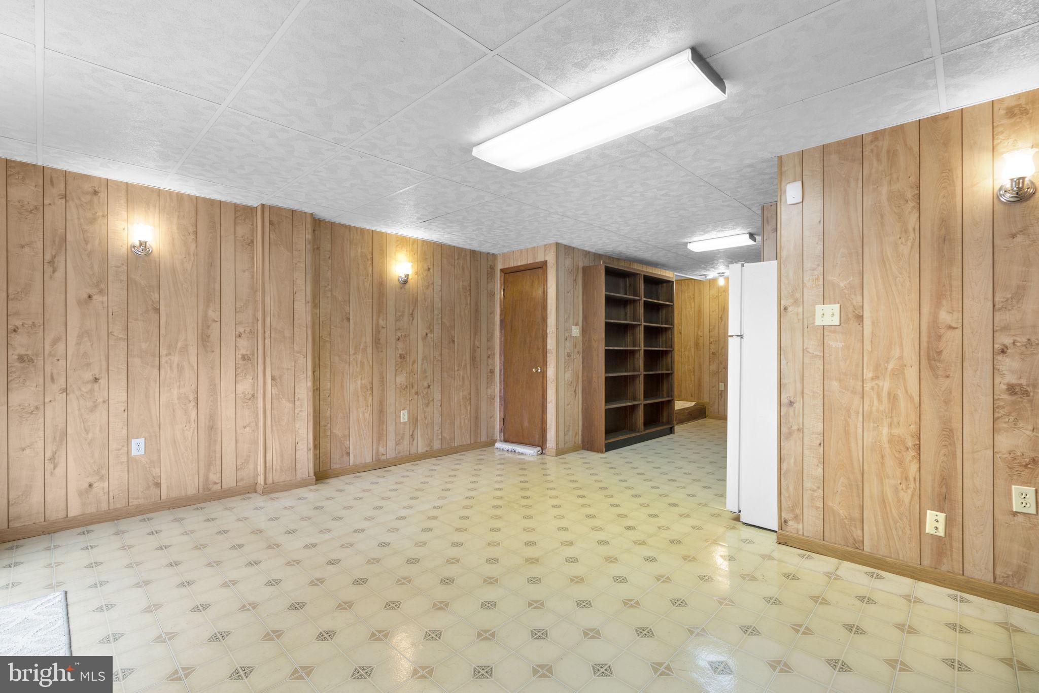 GLEN ORA - PLAT 9 - Residential