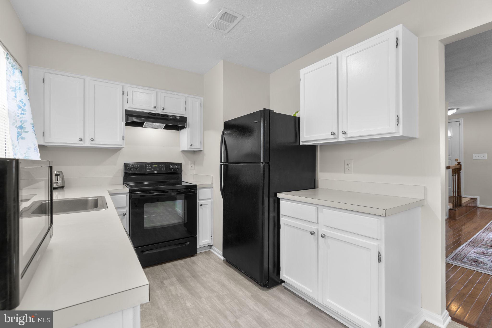 GLEN ORA - PLAT 9 - Residential