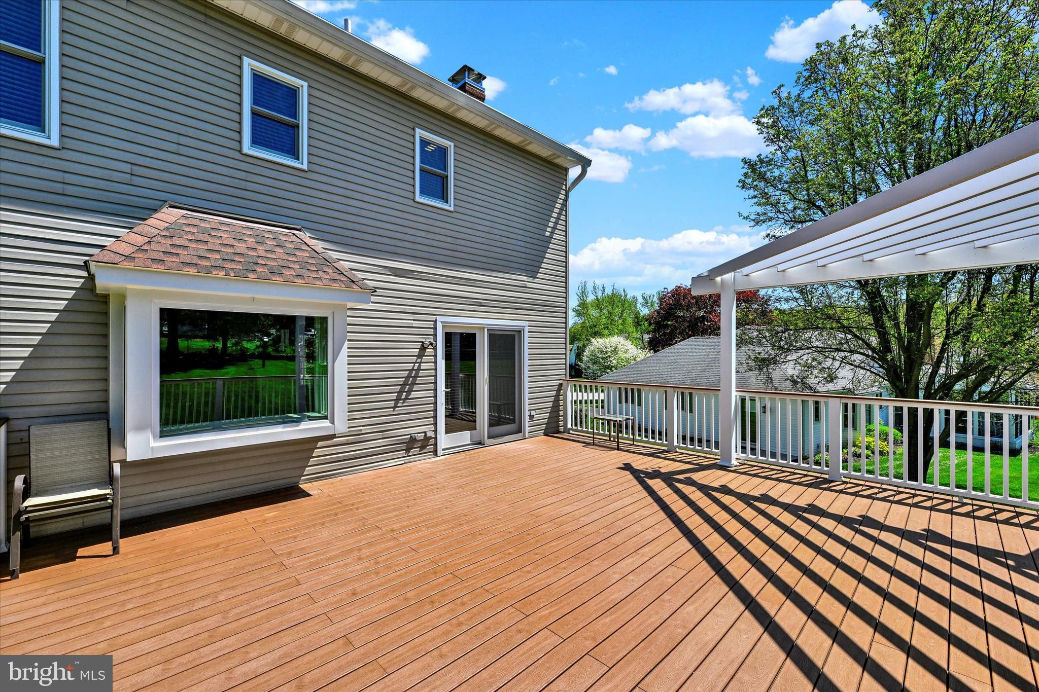 6 MEADOW STREET
