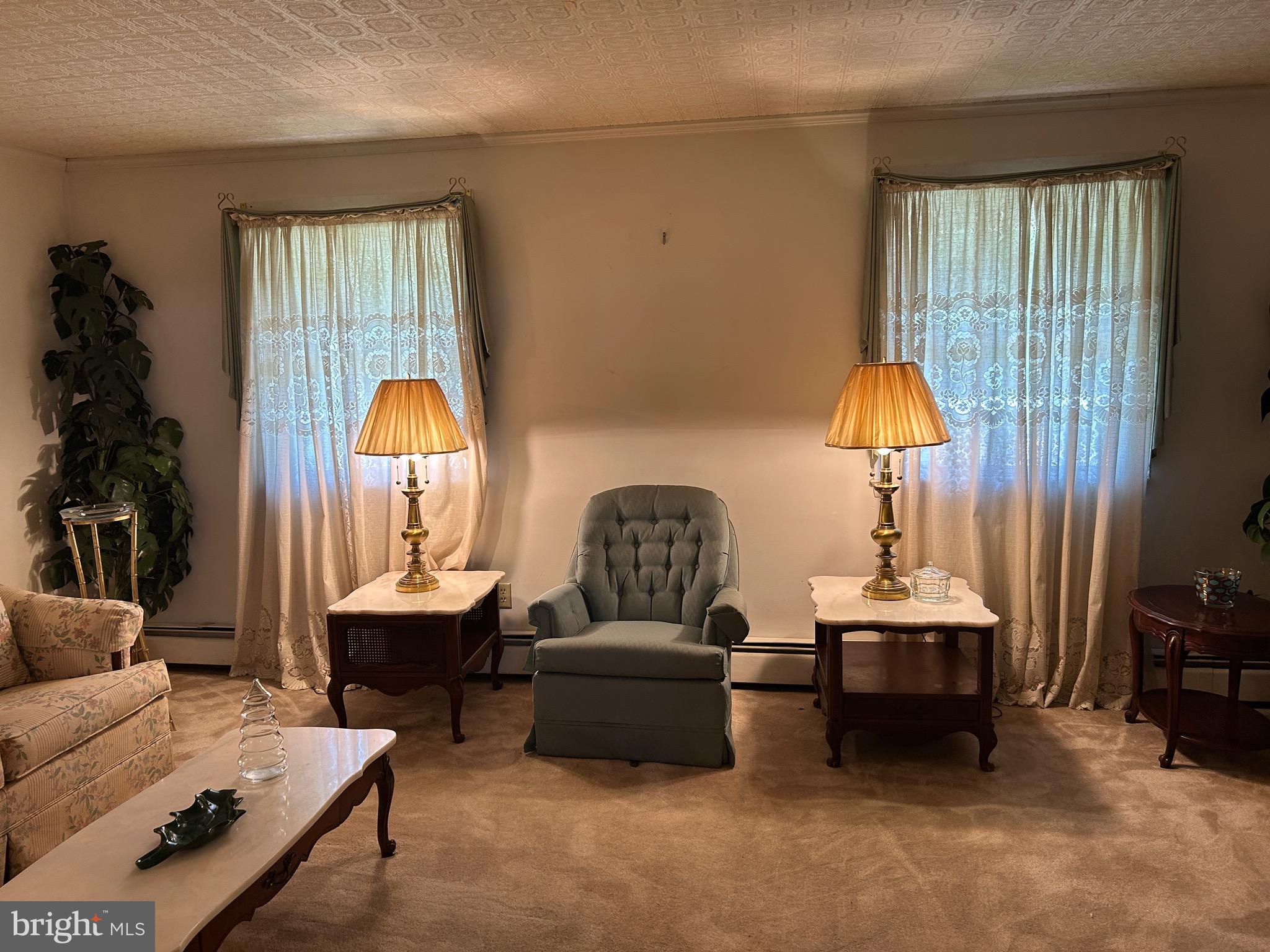 CHRIST ROCK - Residential