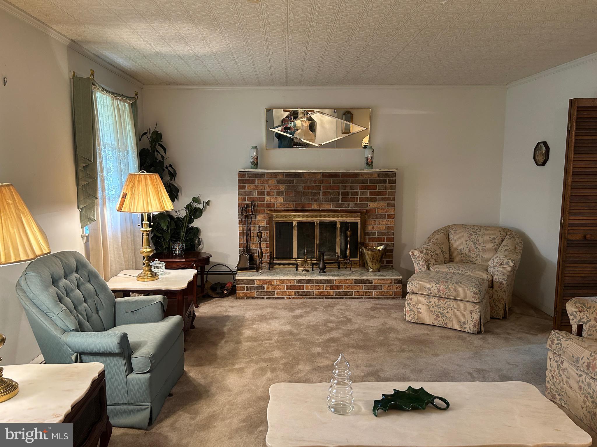 CHRIST ROCK - Residential