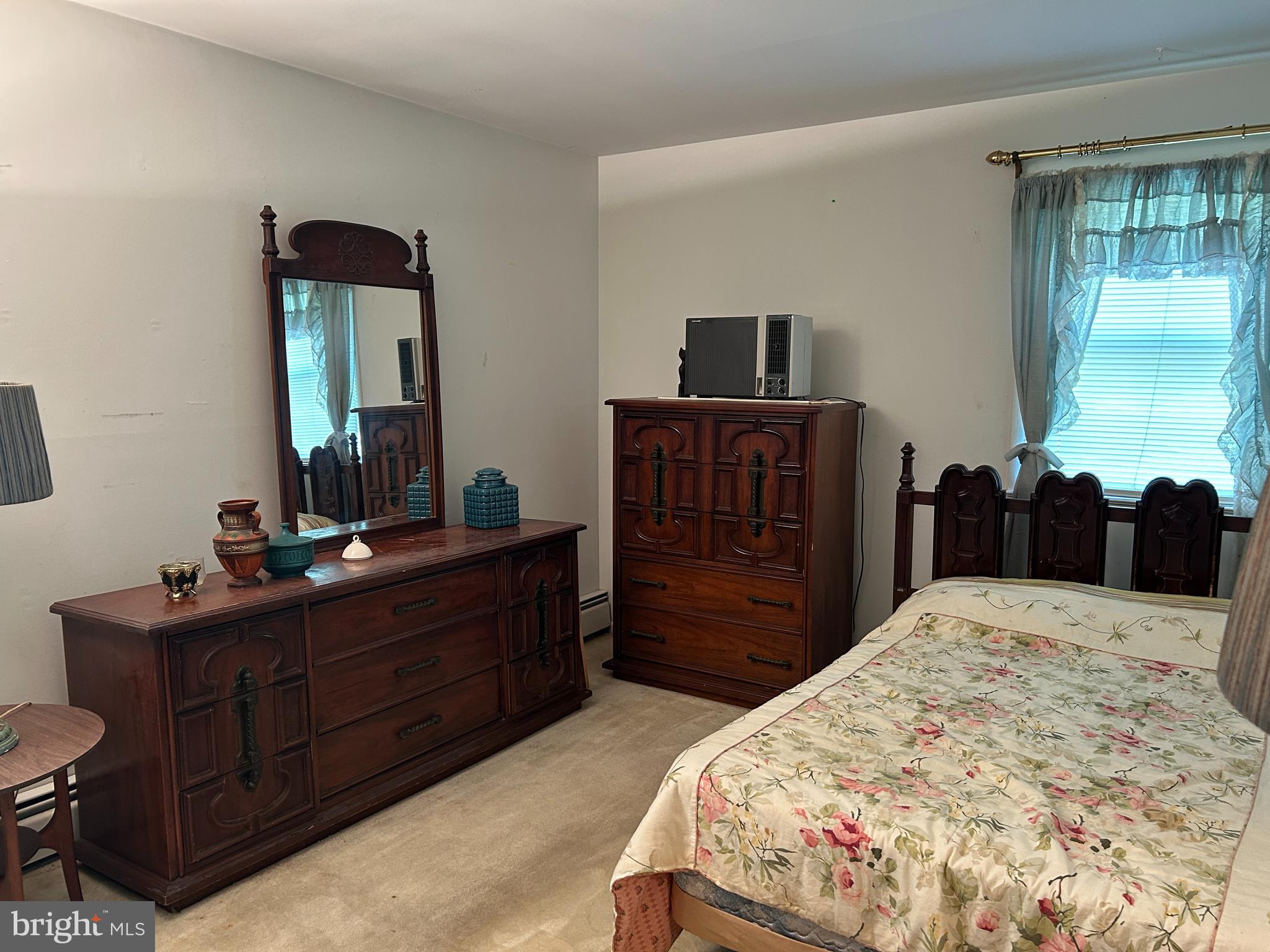 CHRIST ROCK - Residential