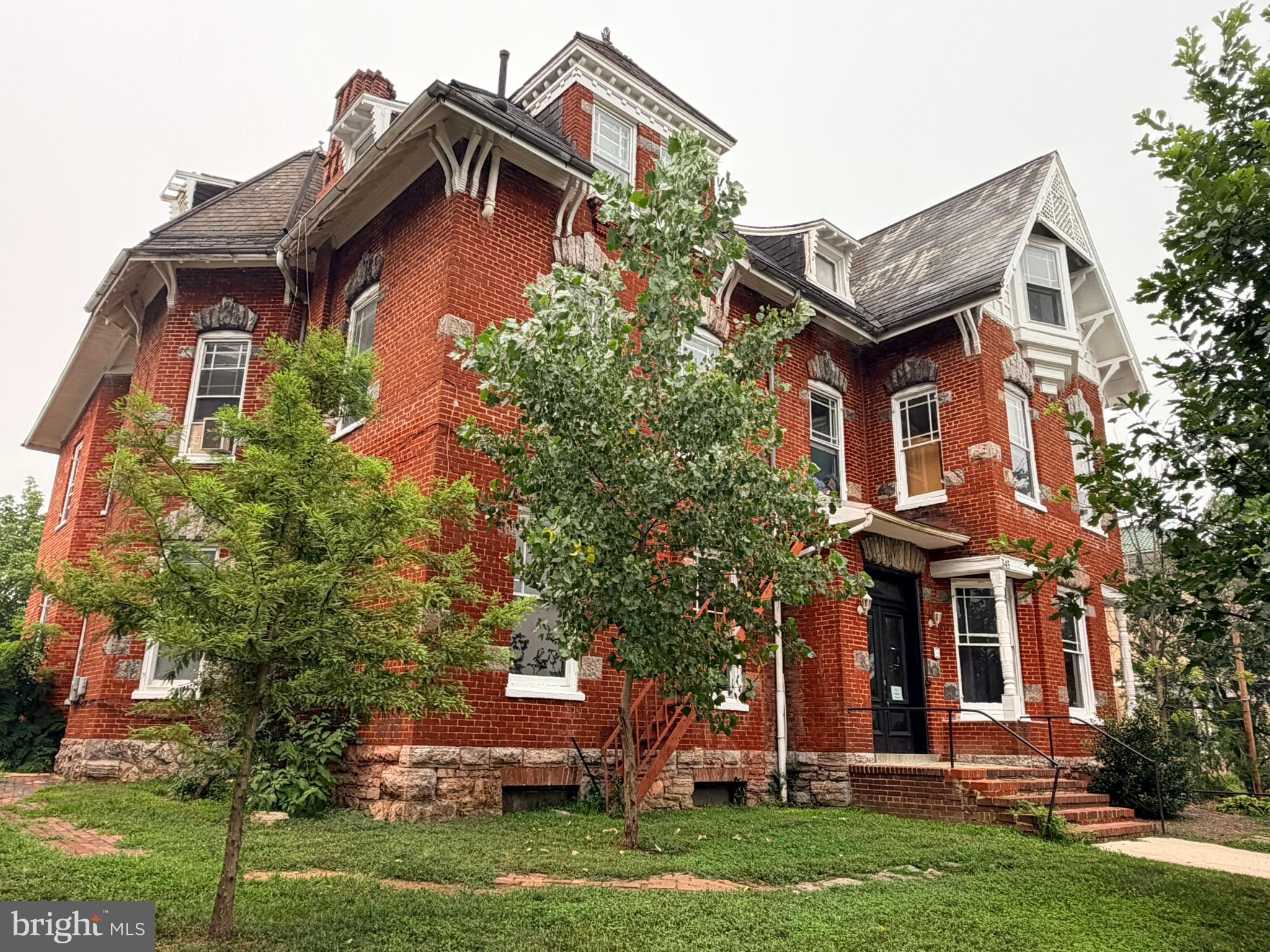 345 N POTOMAC STREET