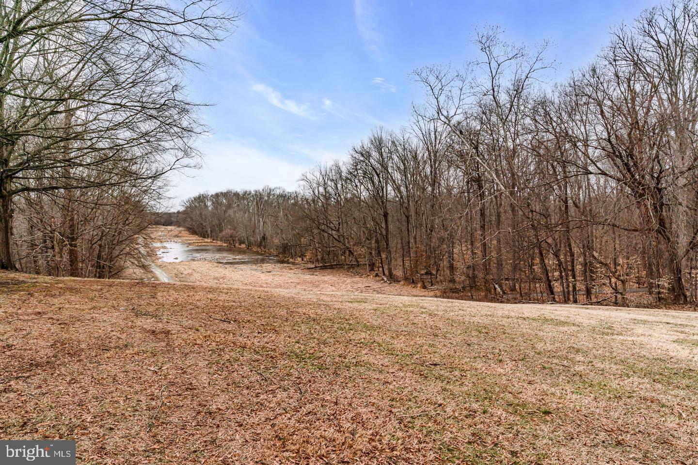 LONDON TOWN WEST - Residential Lease