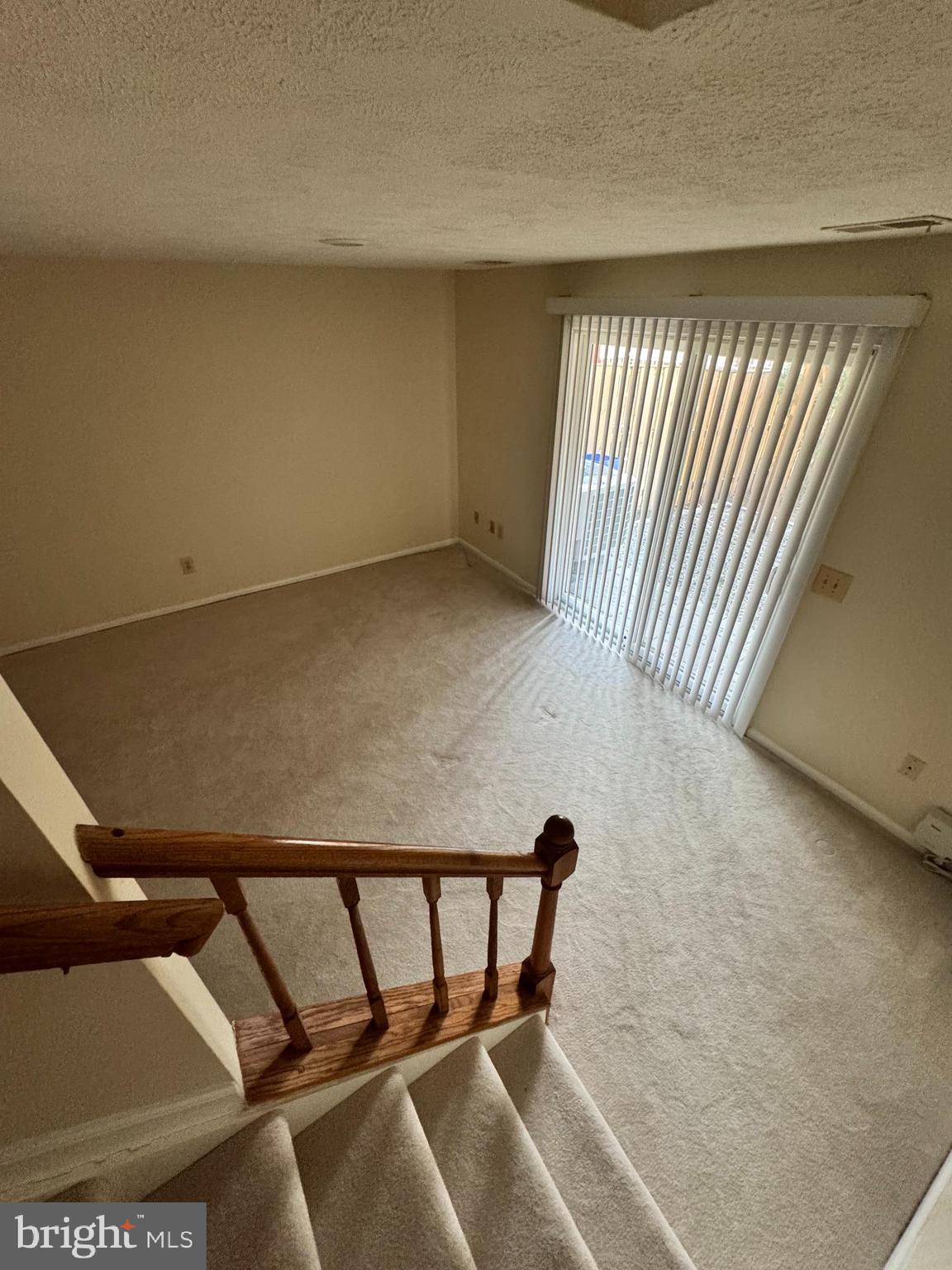 LONDON TOWN WEST - Residential Lease