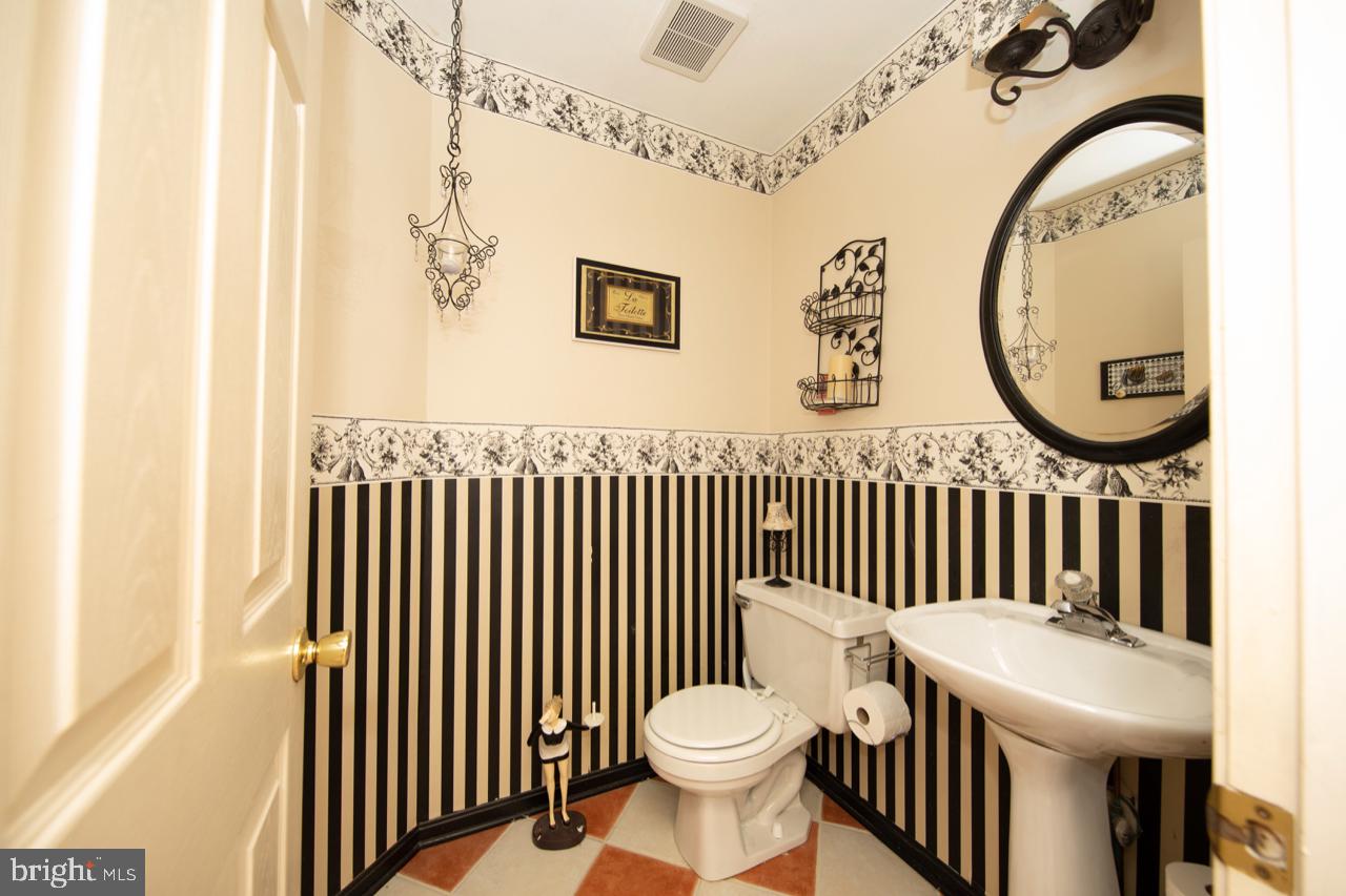 WOODLAND RUN - Residential