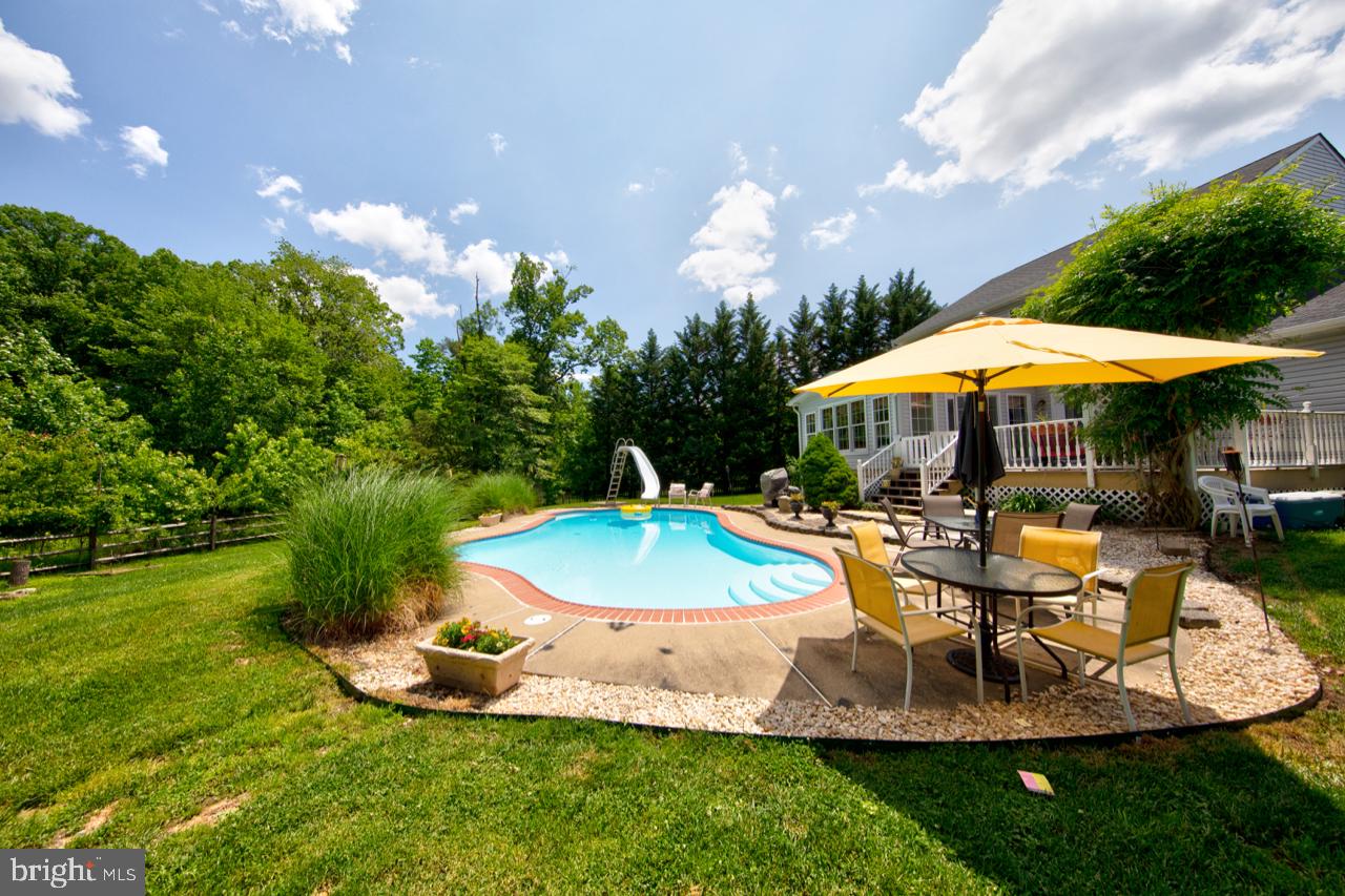 WOODLAND RUN - Residential