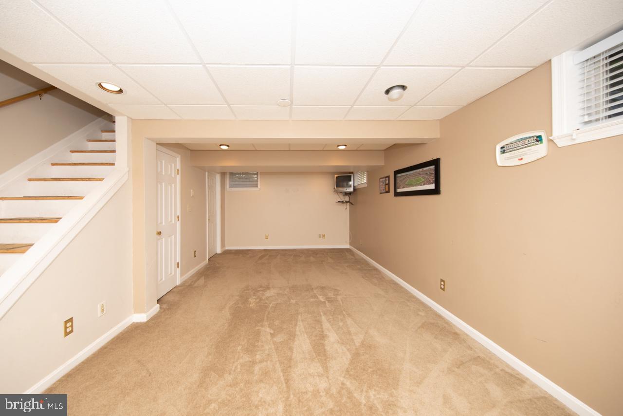 WOODLAND RUN - Residential