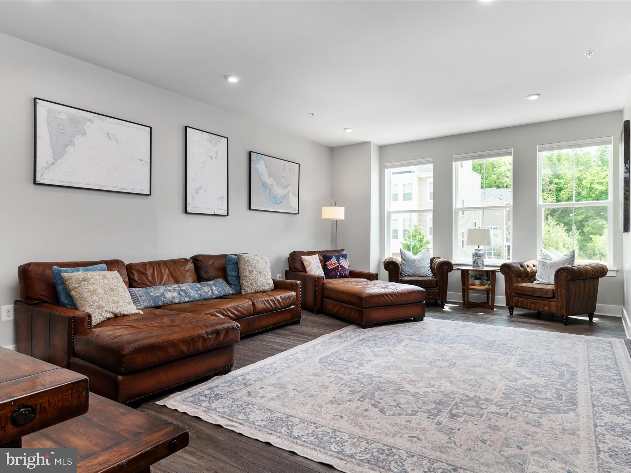 2552 BUCKTHORN DRIVE