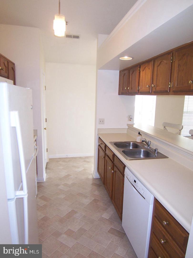 RIVERSIDE - Residential