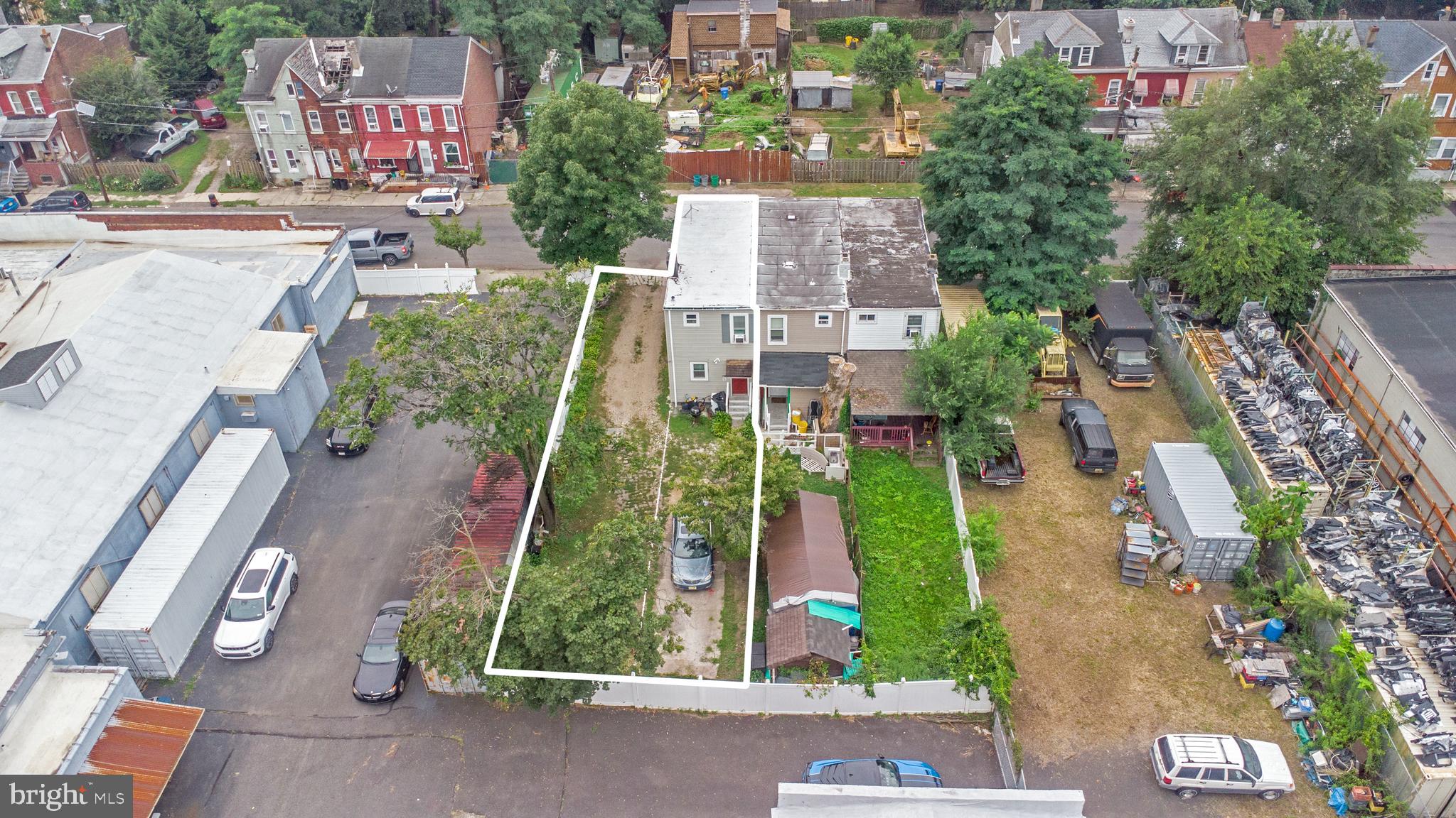 82-84 WARD AVENUE