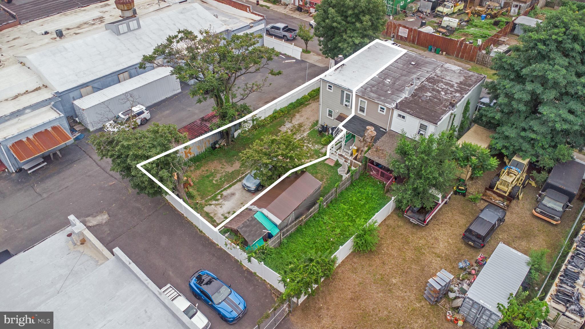 82-84 WARD AVENUE