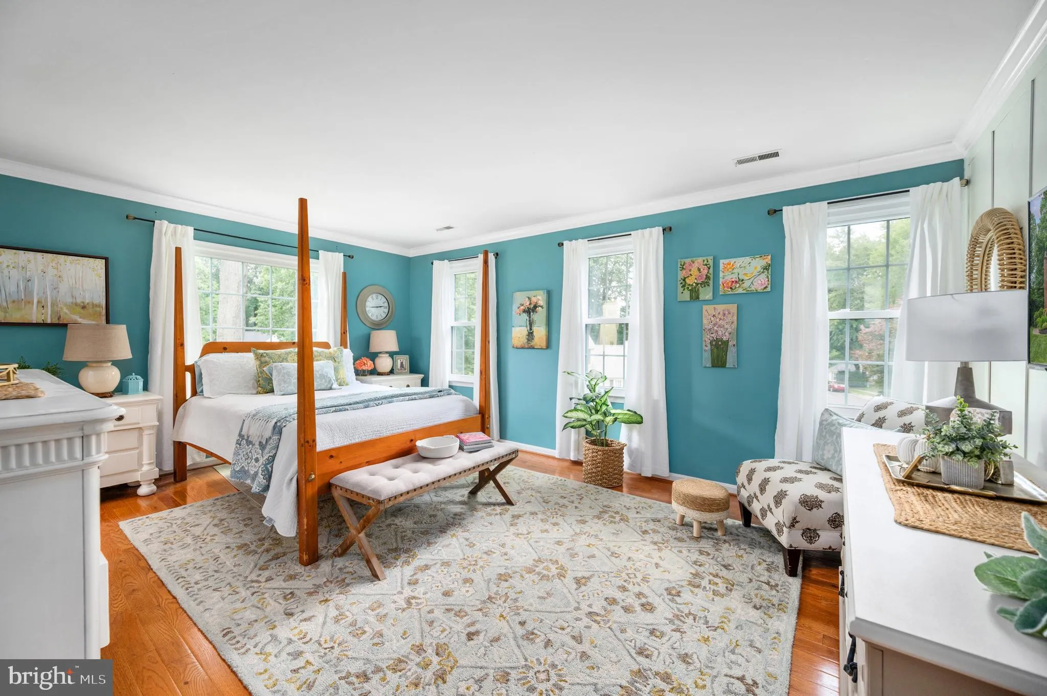 Fairfax Station, Virginia 22039, United States, 4 Bedrooms Bedrooms, ,3 BathroomsBathrooms,Residential,Pending,149066