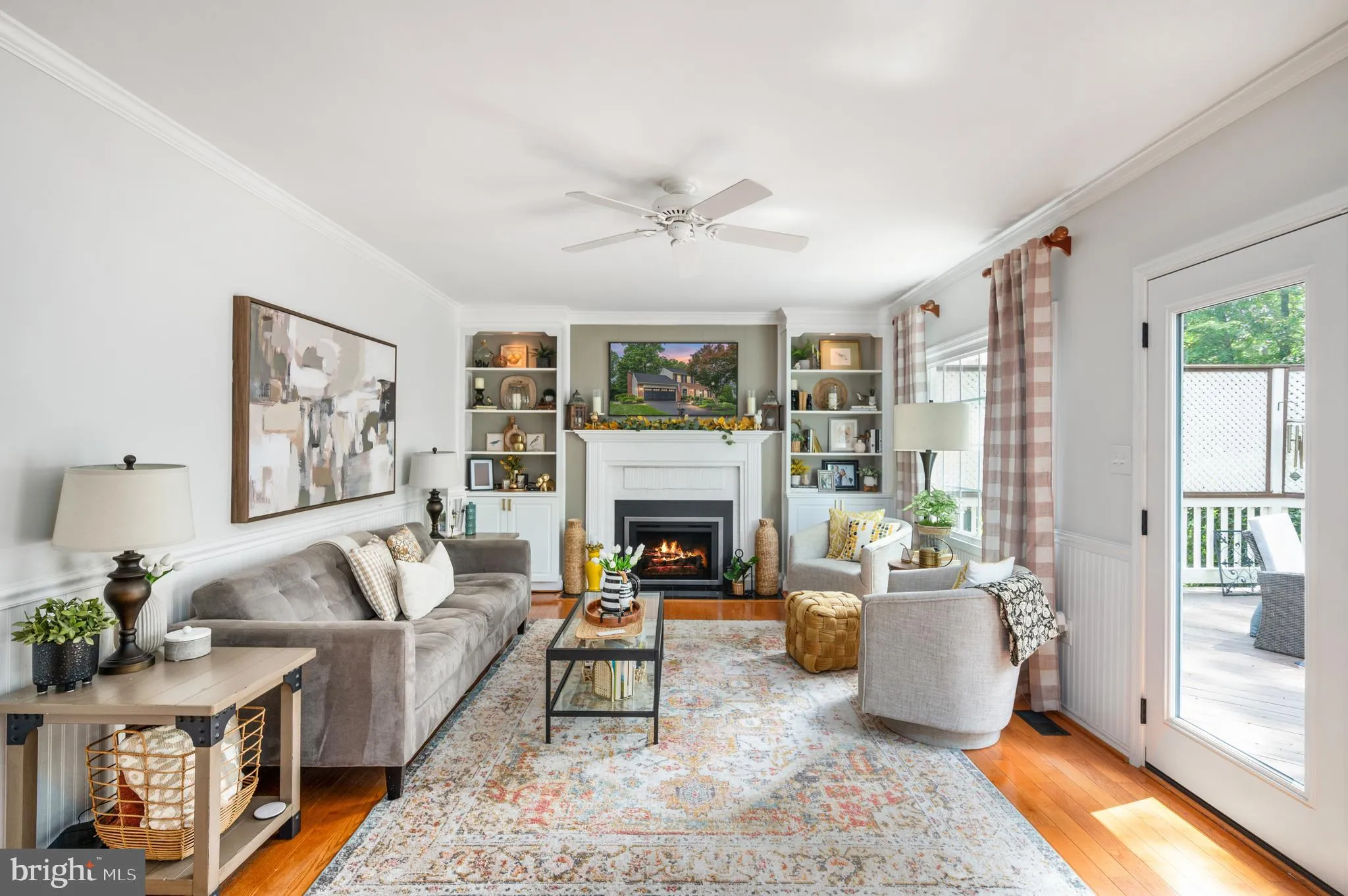 Fairfax Station, Virginia 22039, United States, 4 Bedrooms Bedrooms, ,3 BathroomsBathrooms,Residential,Pending,149066