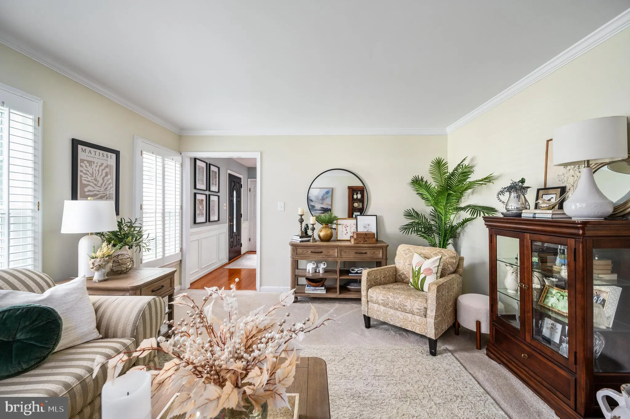 Fairfax Station, Virginia 22039, United States, 4 Bedrooms Bedrooms, ,3 BathroomsBathrooms,Residential,Pending,149066