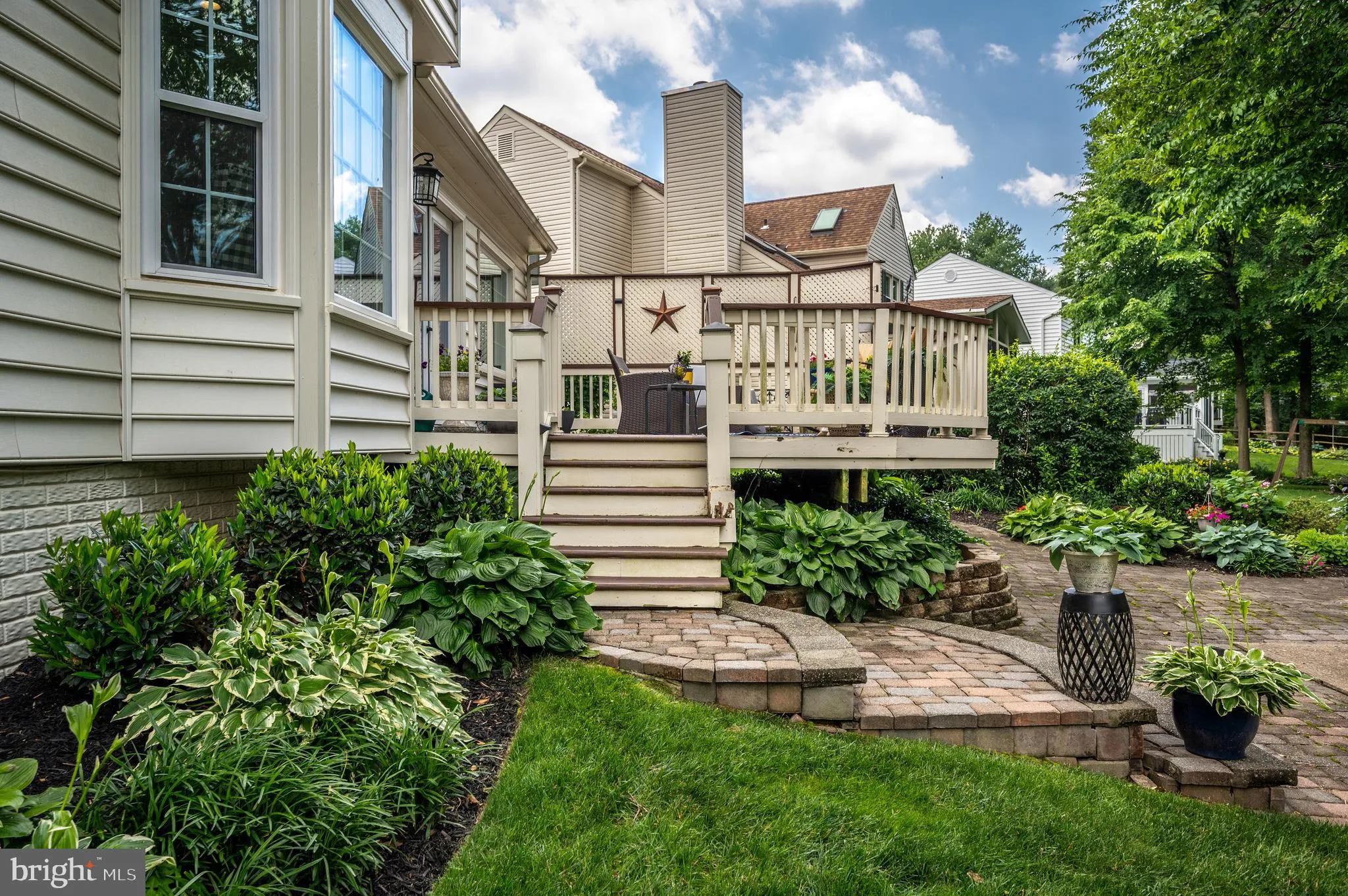 Fairfax Station, Virginia 22039, United States, 4 Bedrooms Bedrooms, ,3 BathroomsBathrooms,Residential,Pending,149066