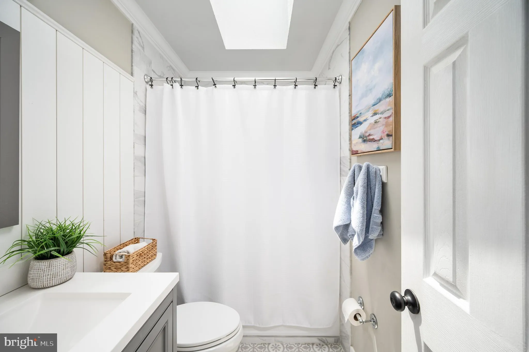 Fairfax Station, Virginia 22039, United States, 4 Bedrooms Bedrooms, ,3 BathroomsBathrooms,Residential,Pending,149066