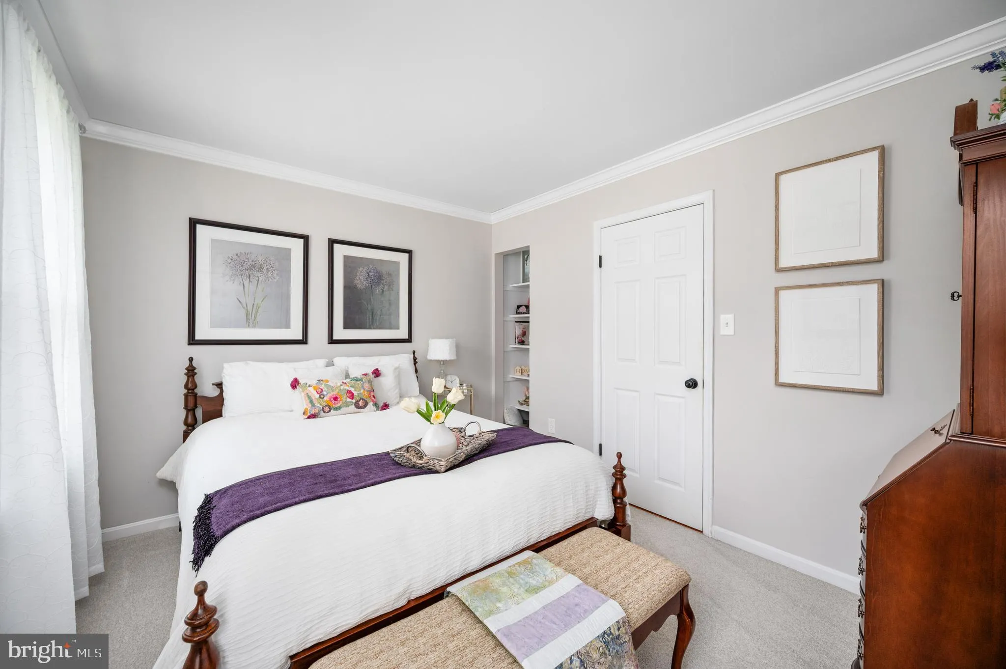 Fairfax Station, Virginia 22039, United States, 4 Bedrooms Bedrooms, ,3 BathroomsBathrooms,Residential,Pending,149066