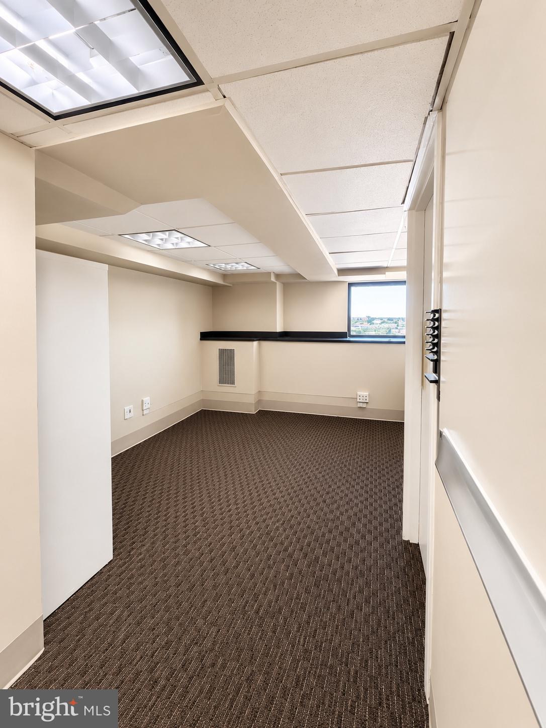 MOUNT VERNON PLACE HISTORIC DISTRICT - Commercial Sale
