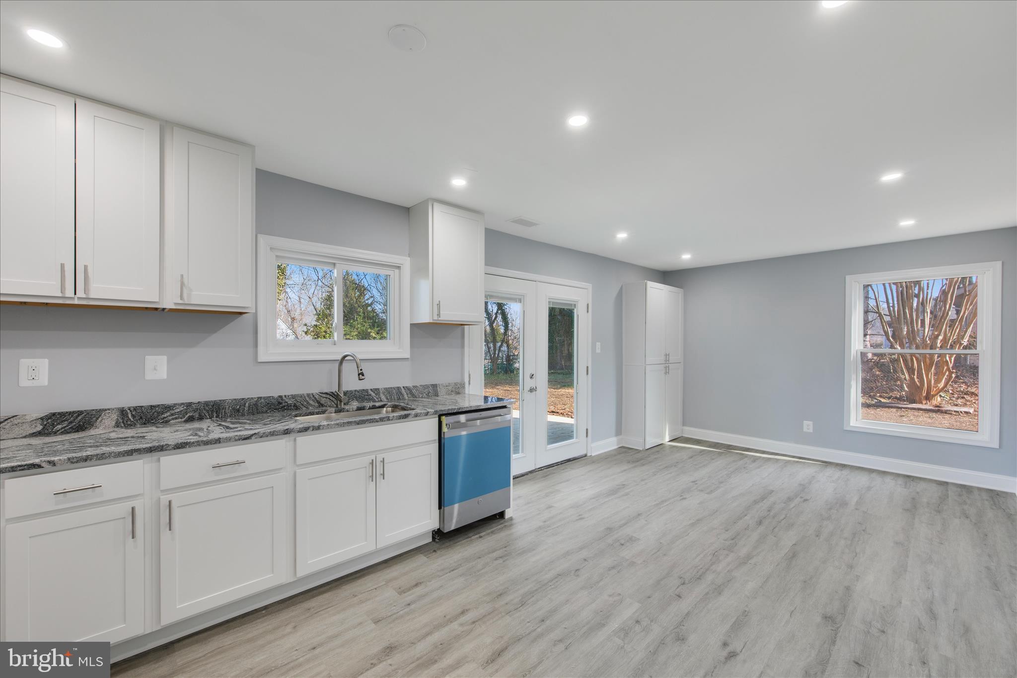 POINTER RIDGE - Residential