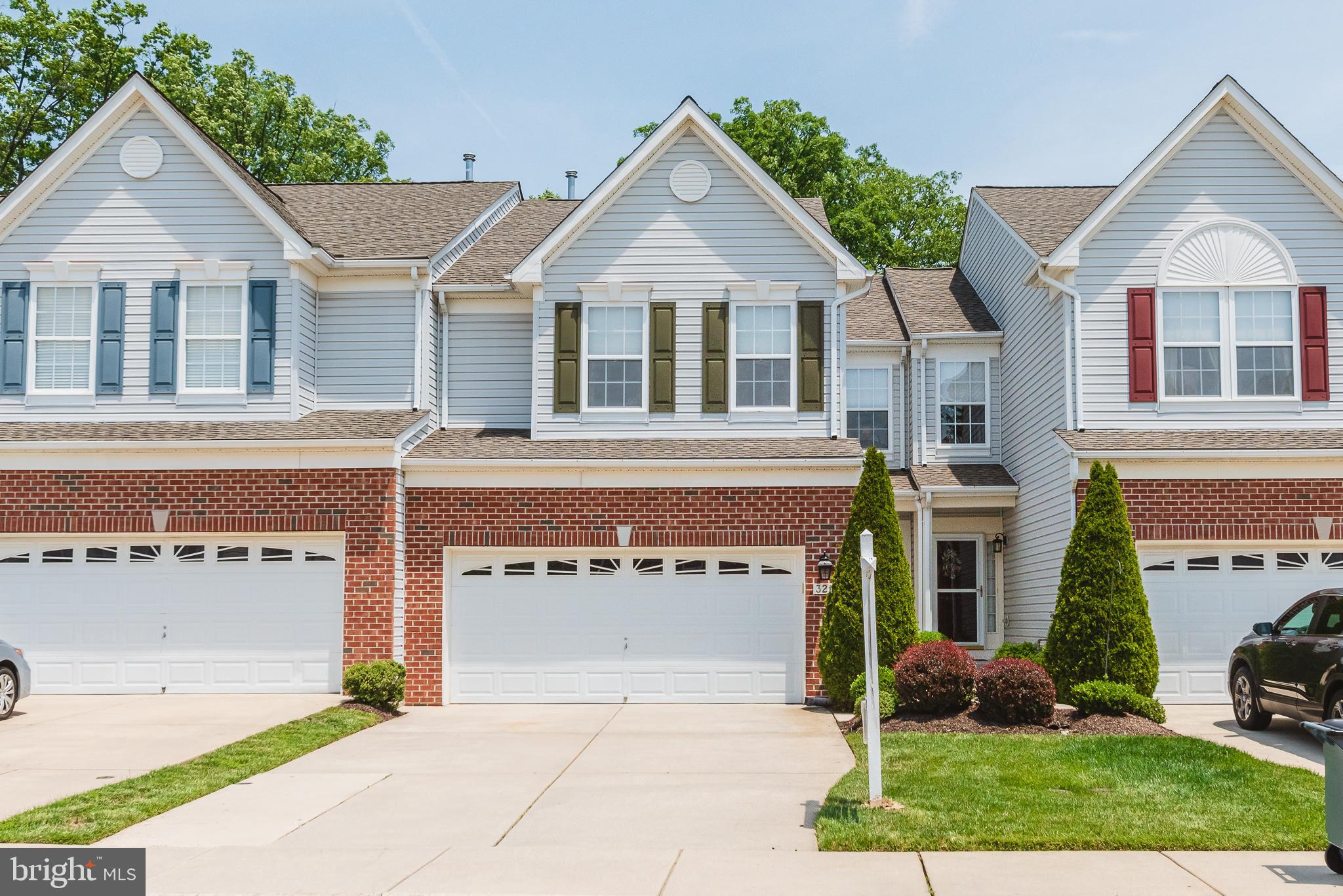 CYPRESS HILLS - Residential