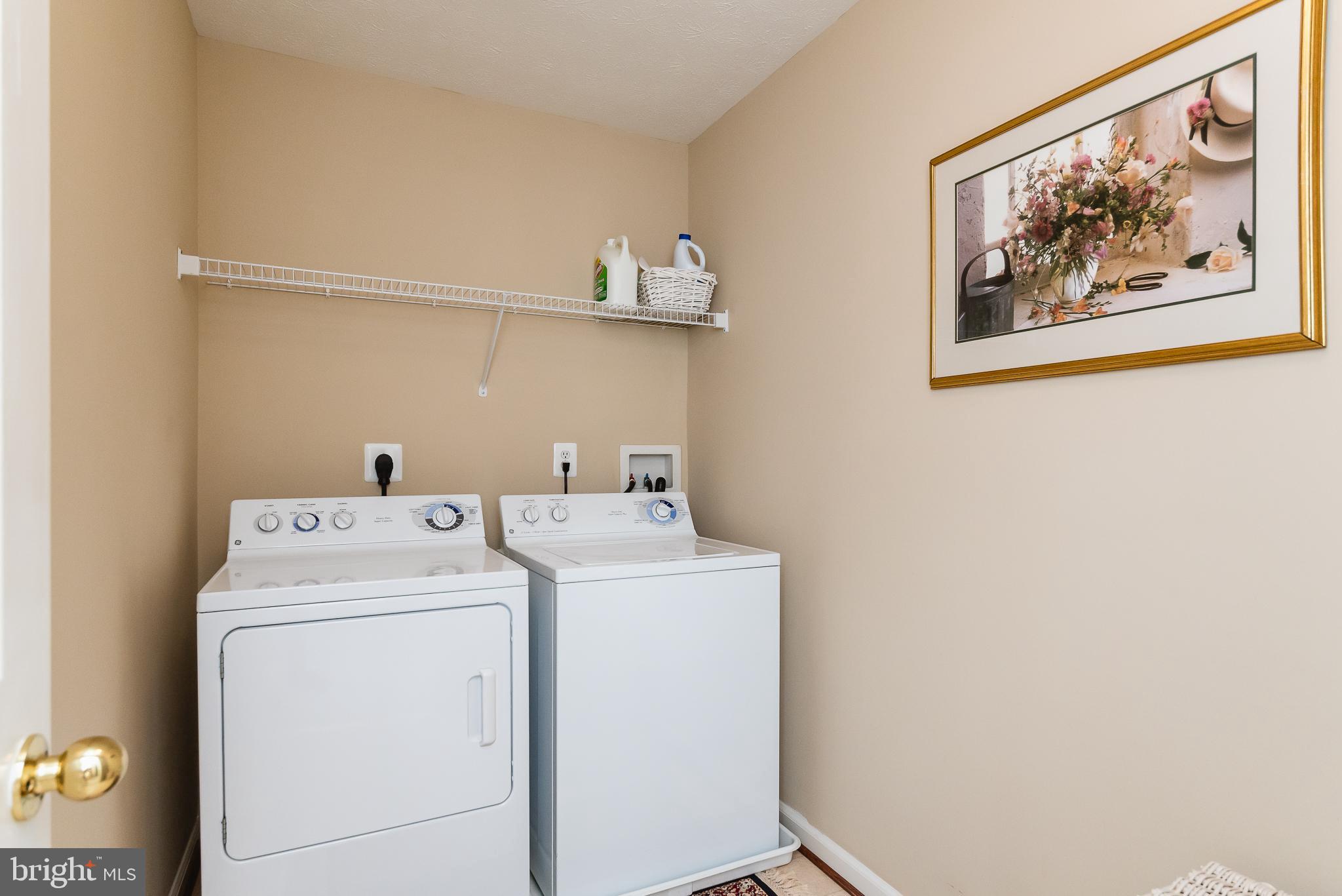 CYPRESS HILLS - Residential