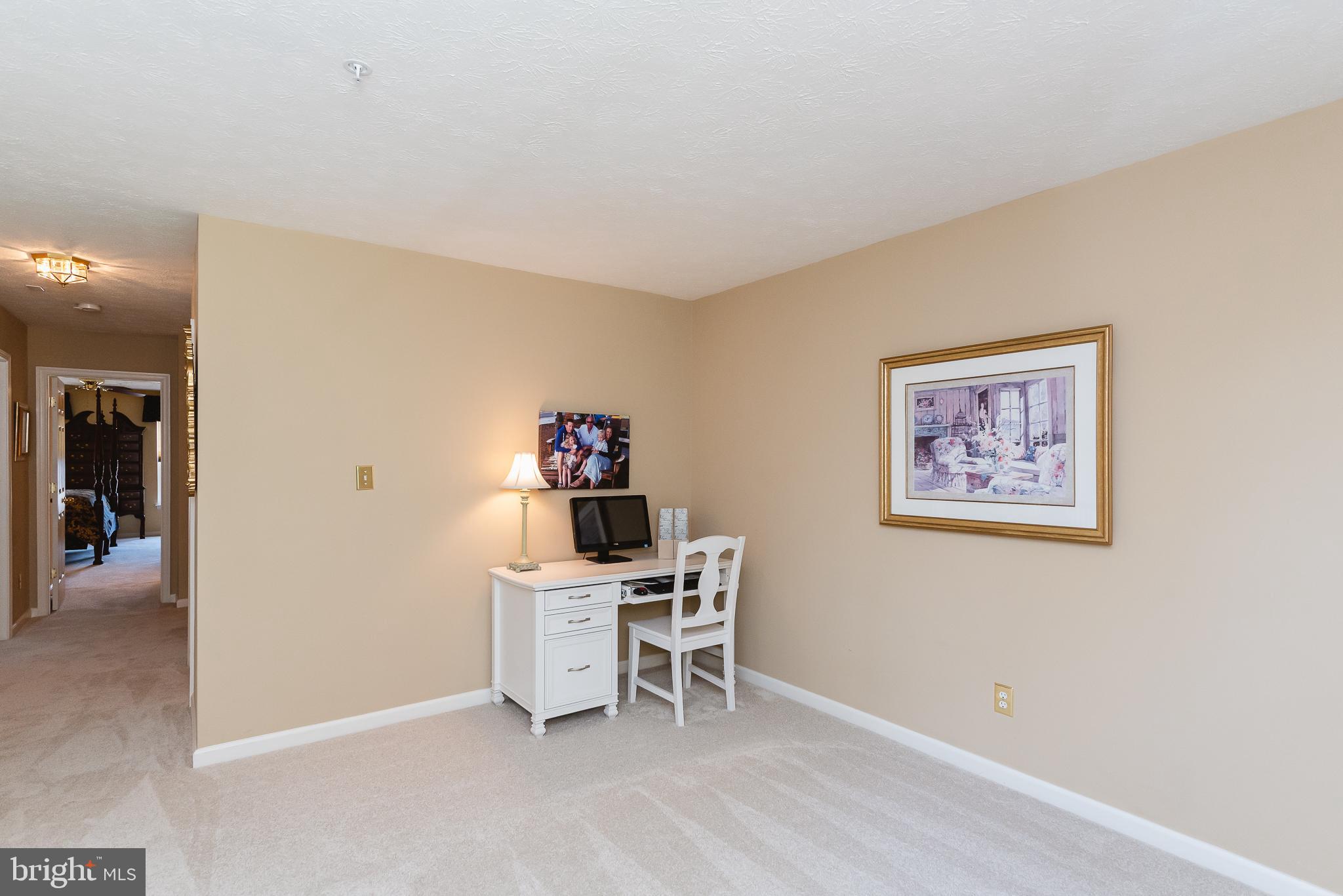 CYPRESS HILLS - Residential