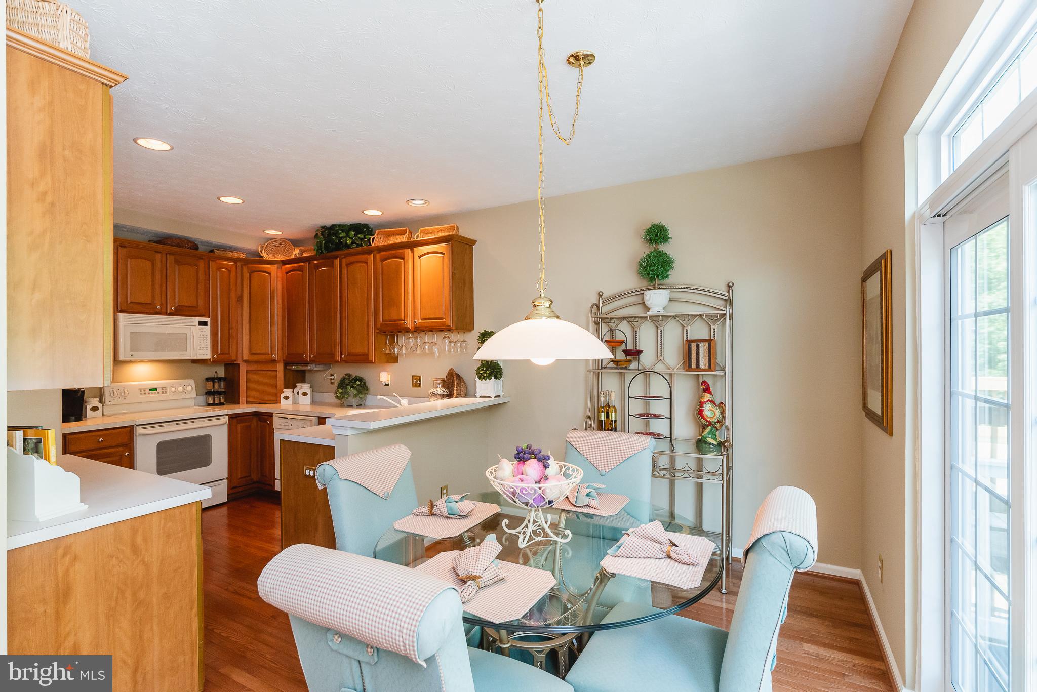 CYPRESS HILLS - Residential