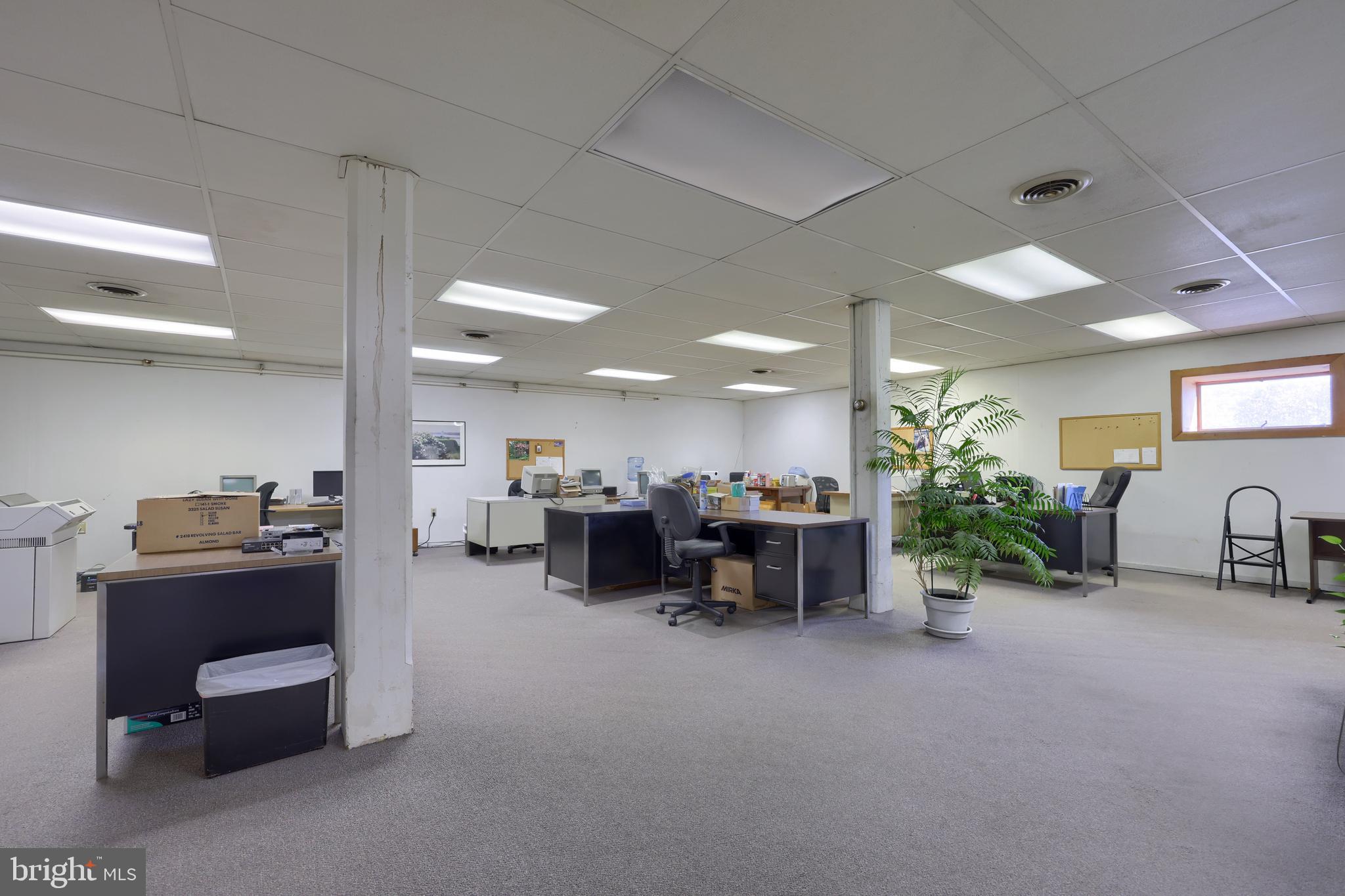 NORTHEAST READING - Commercial Sale