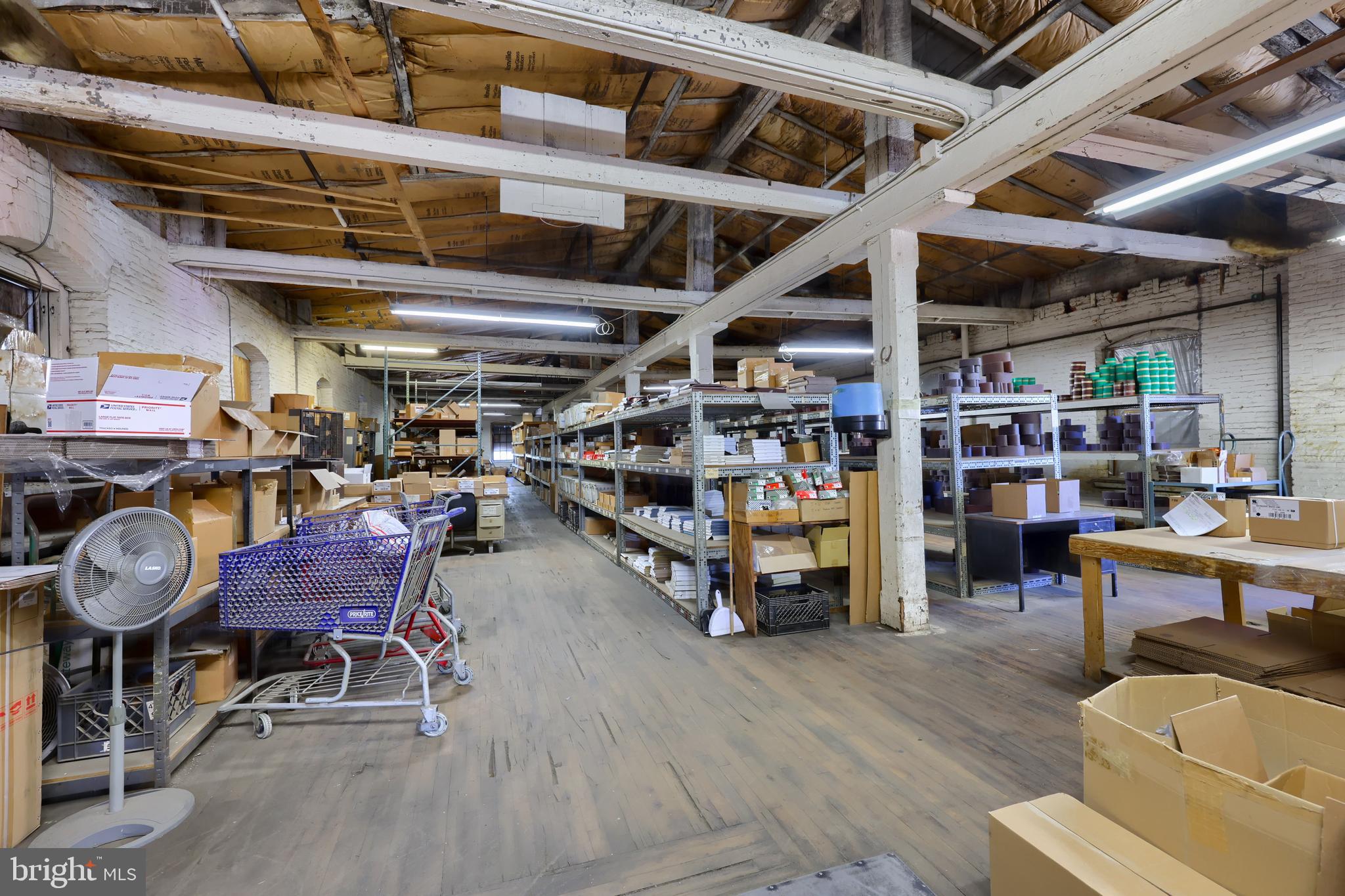 NORTHEAST READING - Commercial Sale