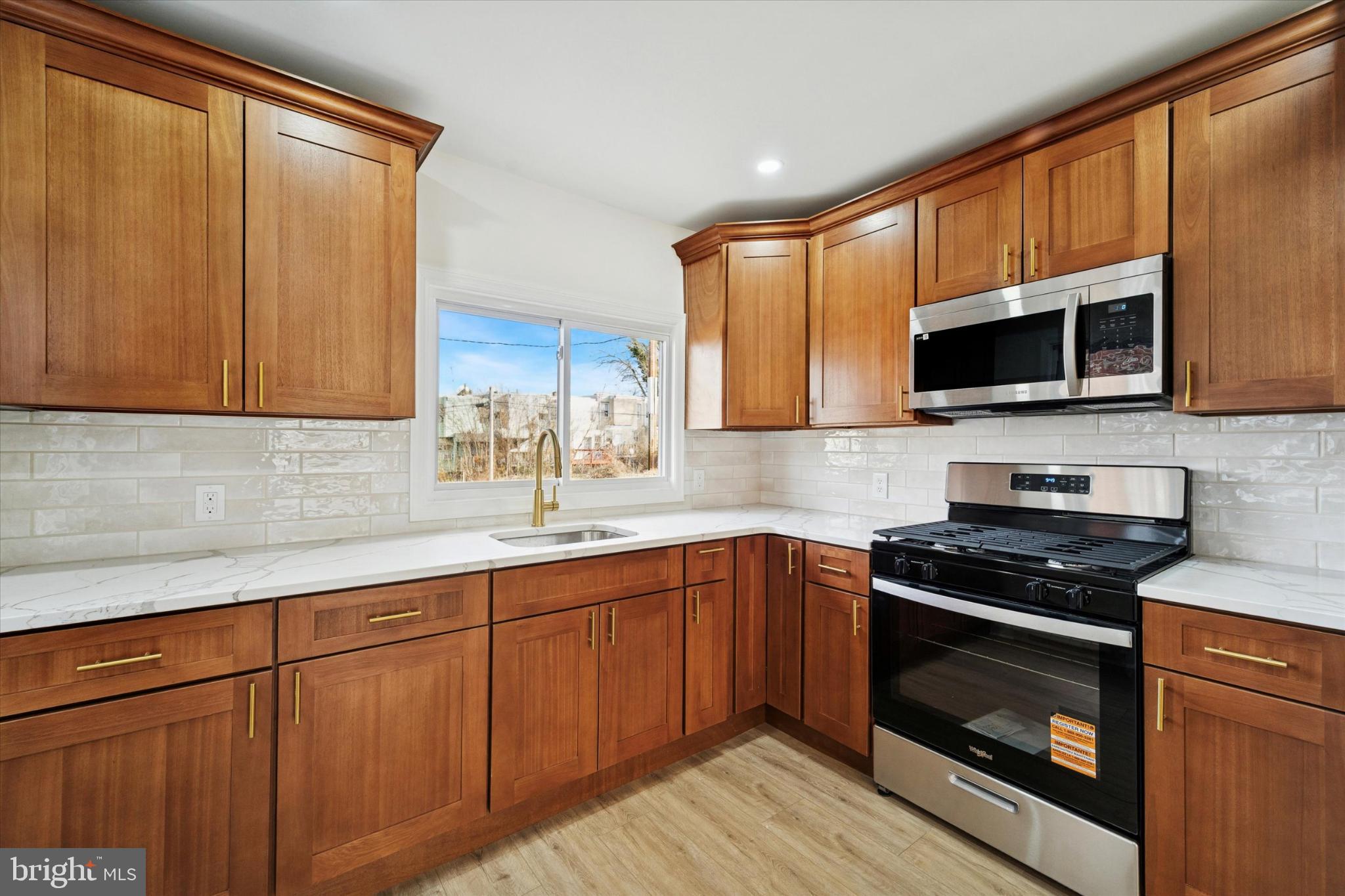 STONEHURST - Residential