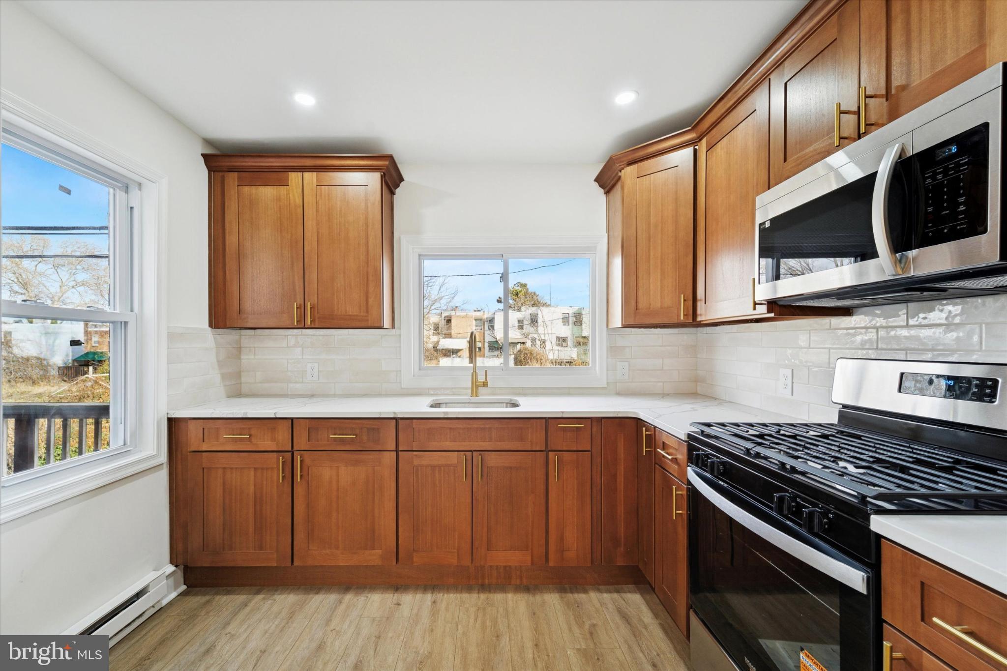 STONEHURST - Residential