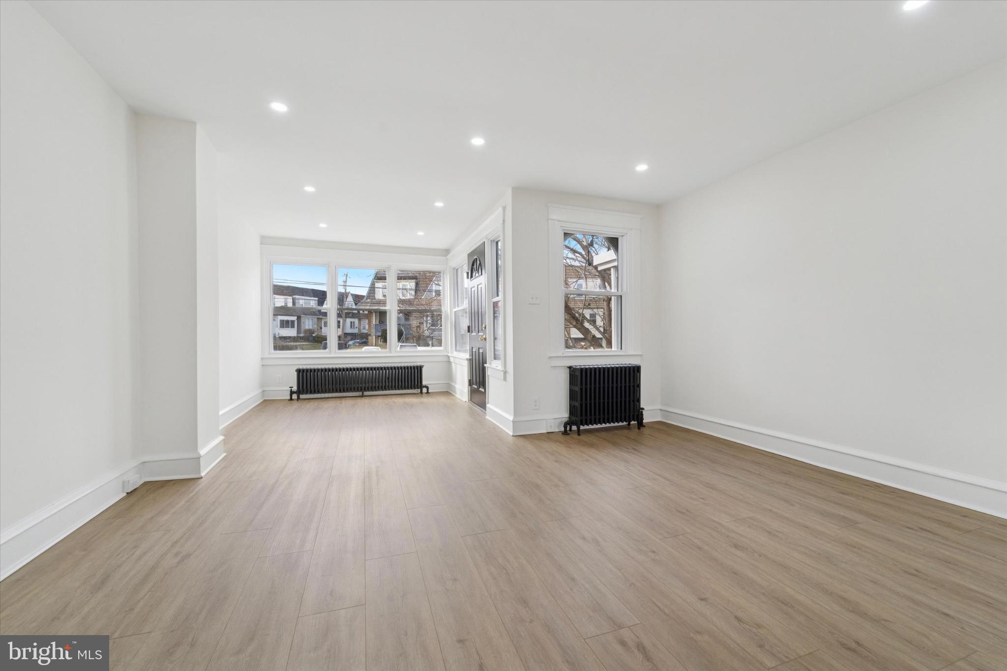 STONEHURST - Residential