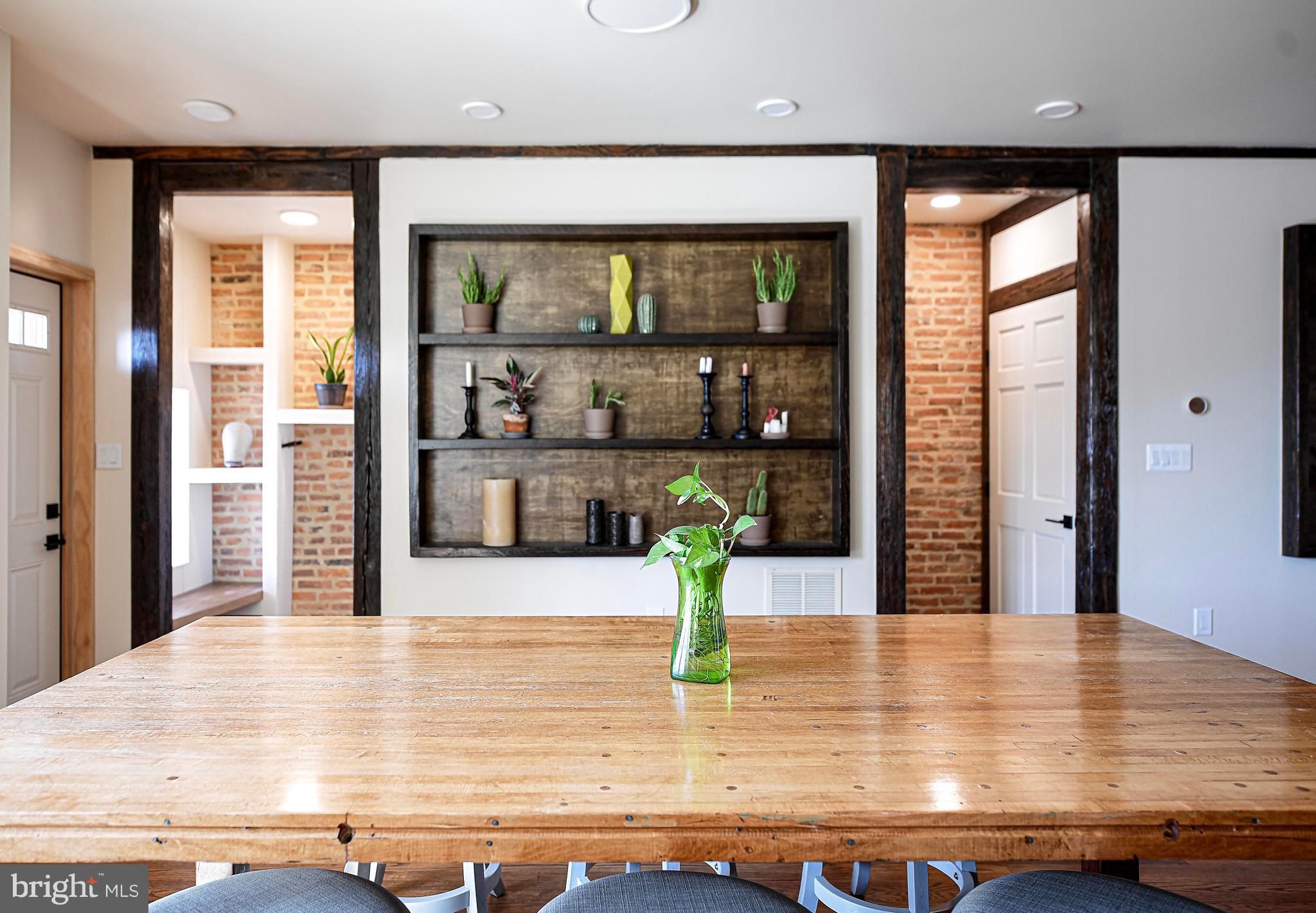 WOODBROOK - Residential