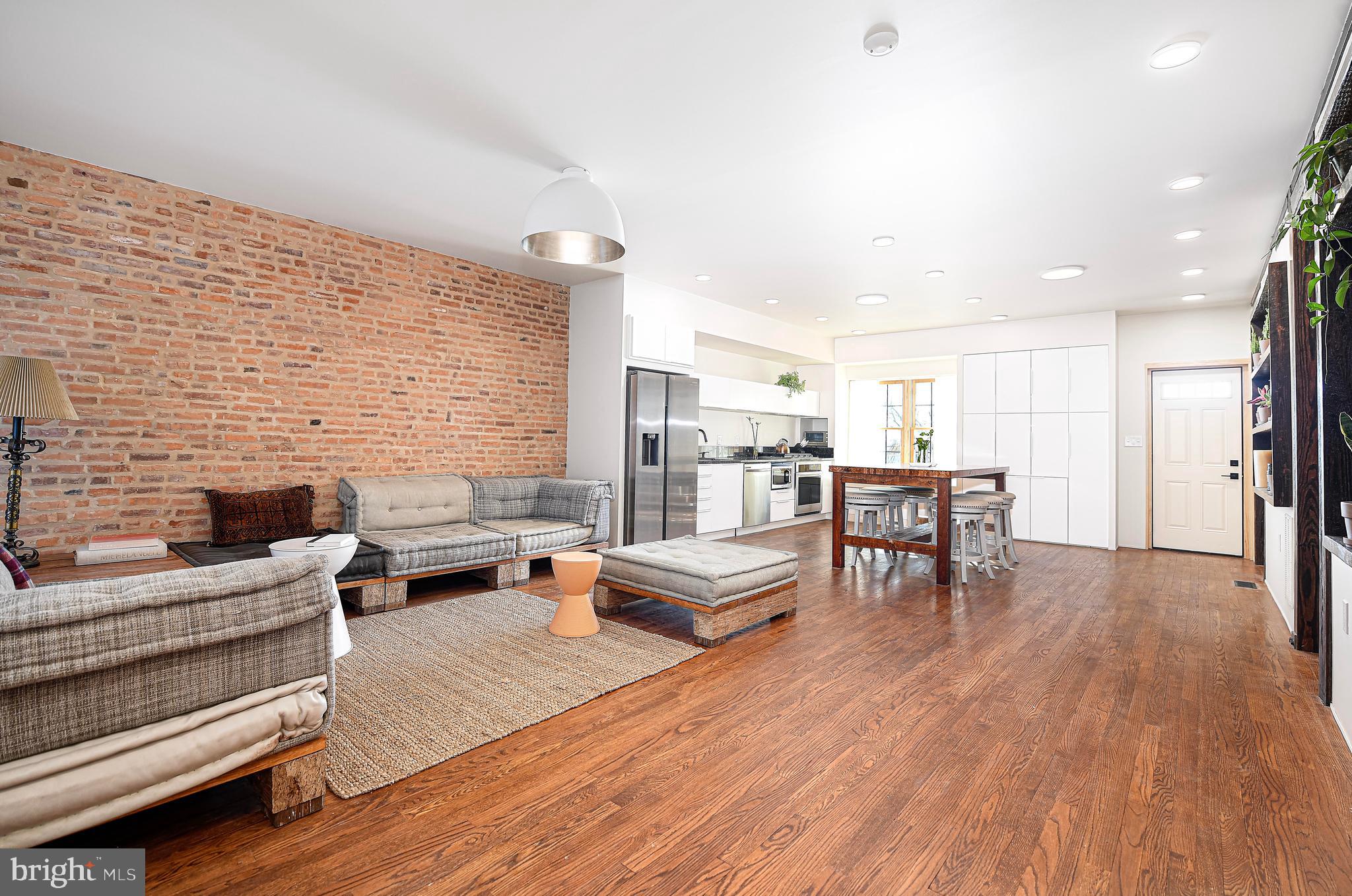 WOODBROOK - Residential