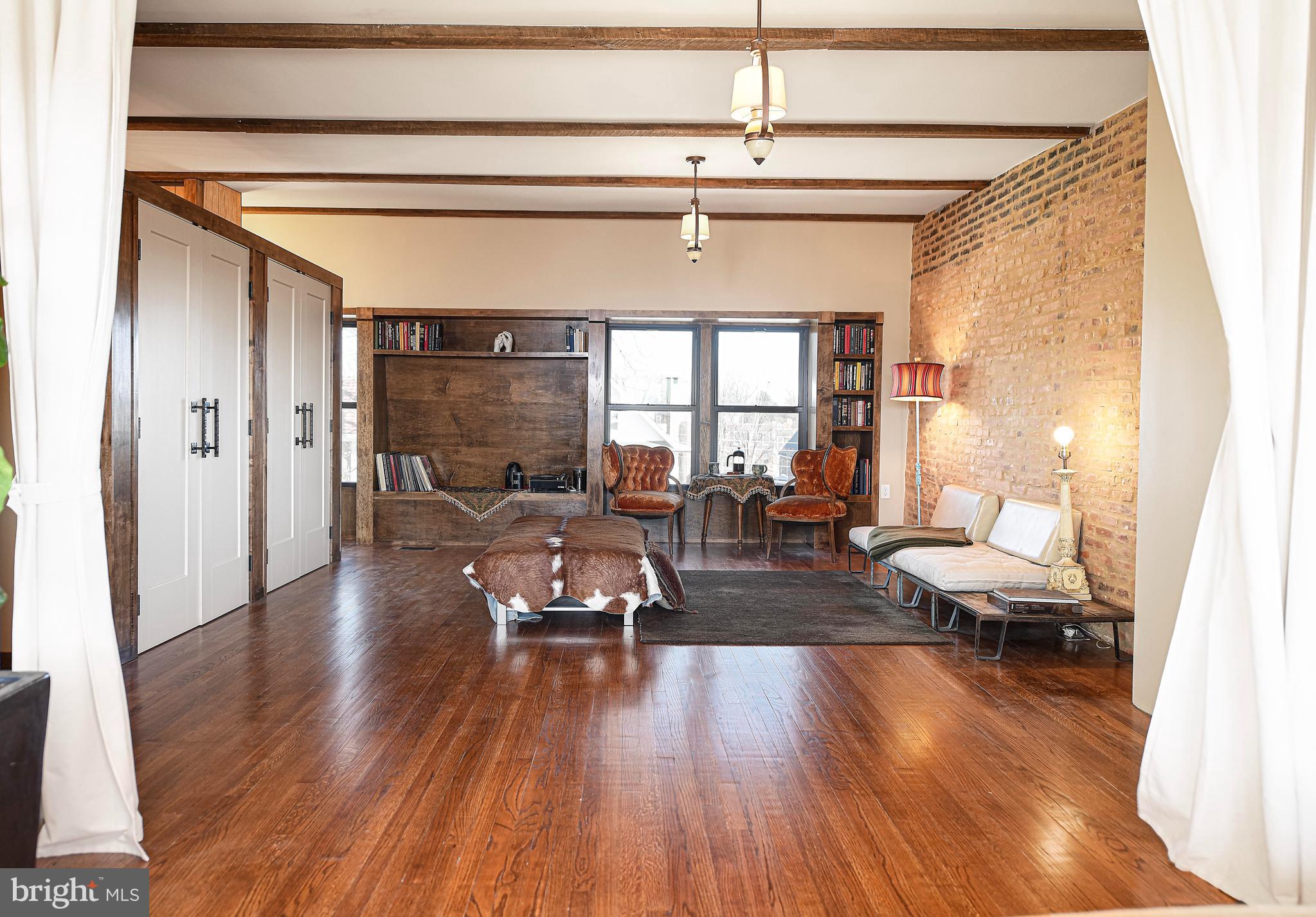 WOODBROOK - Residential