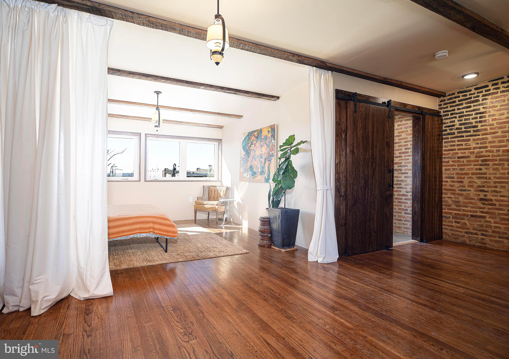 WOODBROOK - Residential