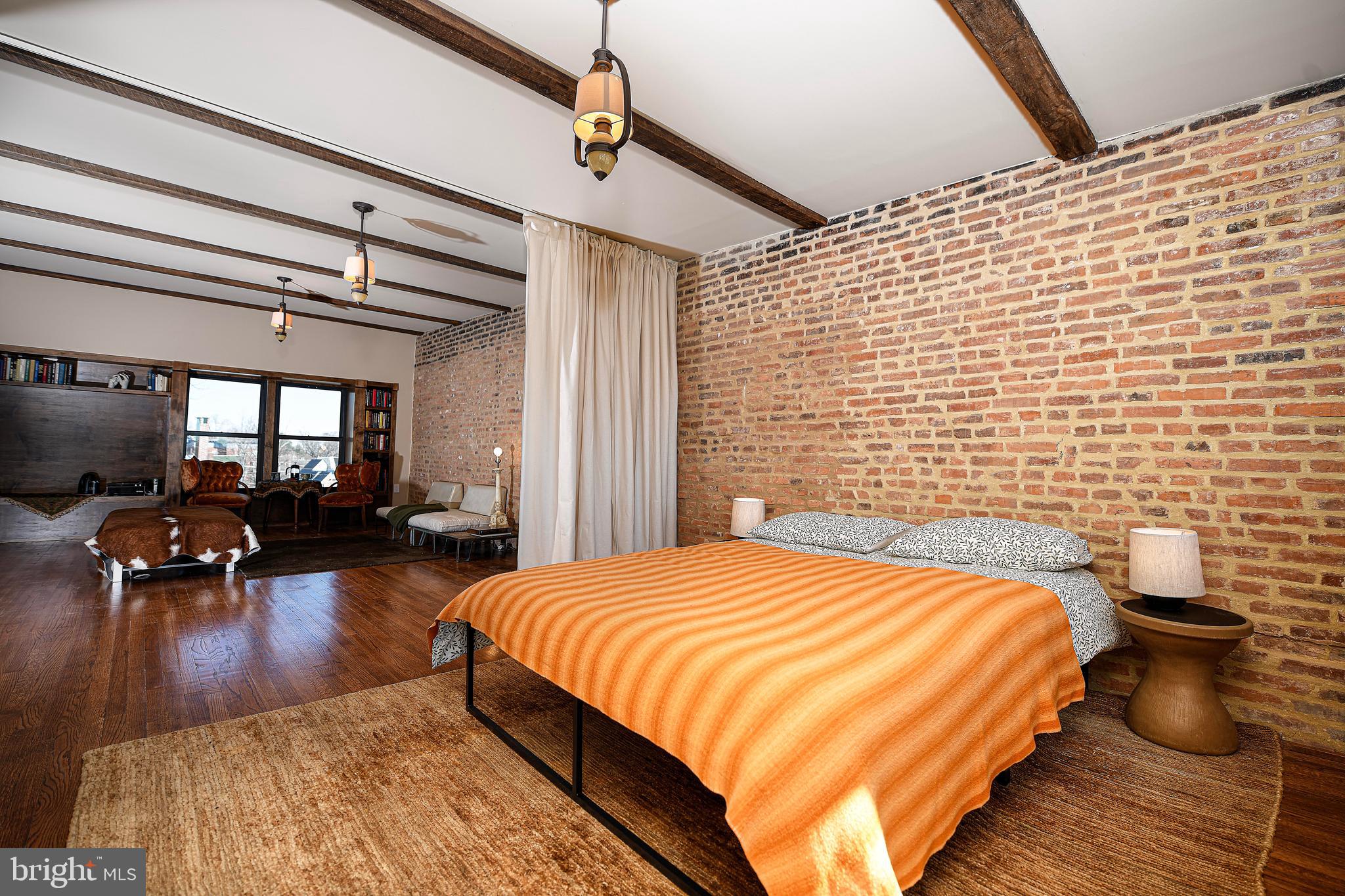 WOODBROOK - Residential