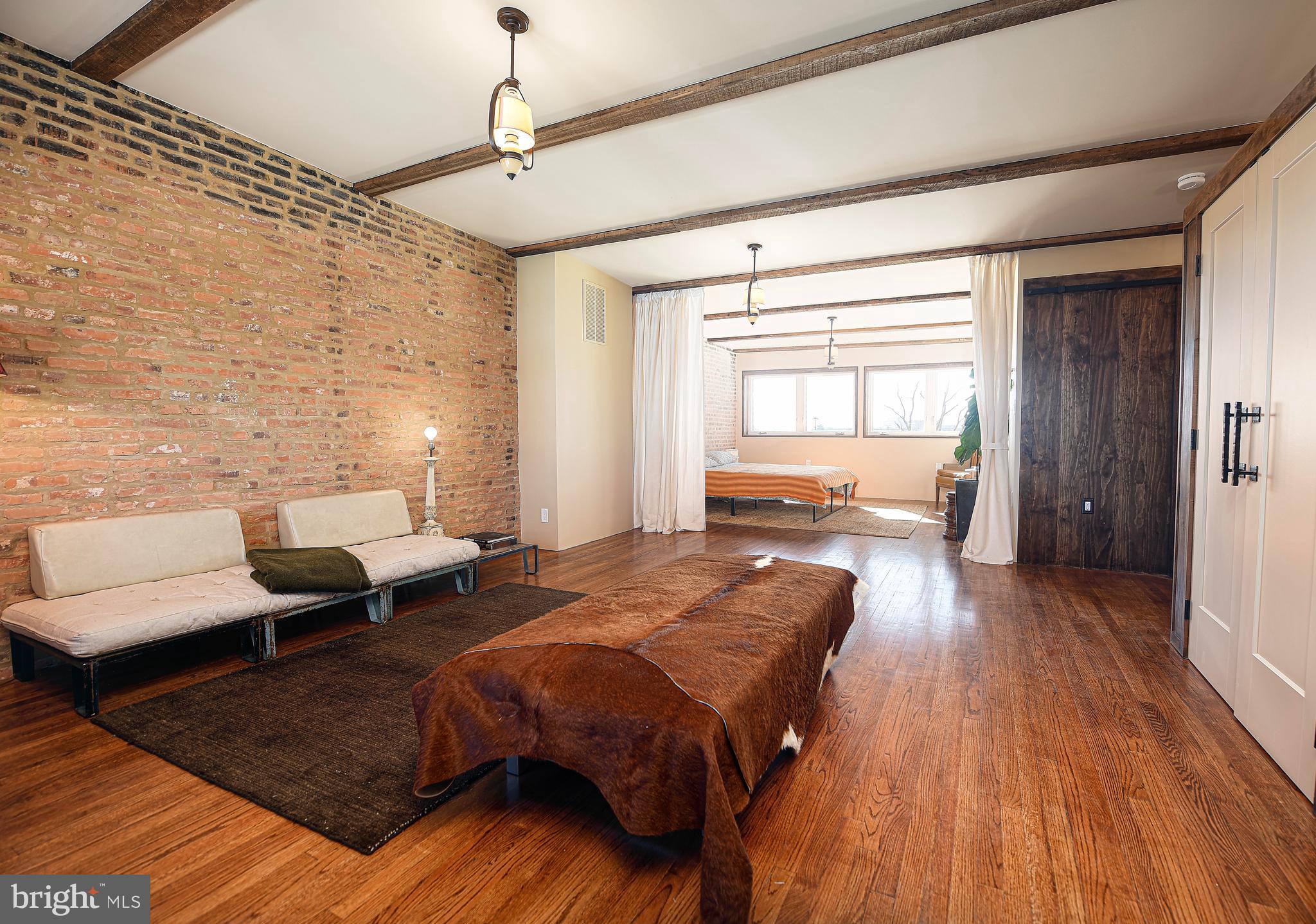 WOODBROOK - Residential