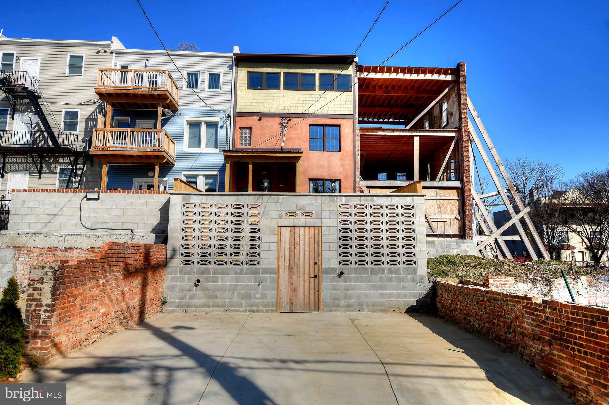 WOODBROOK - Residential