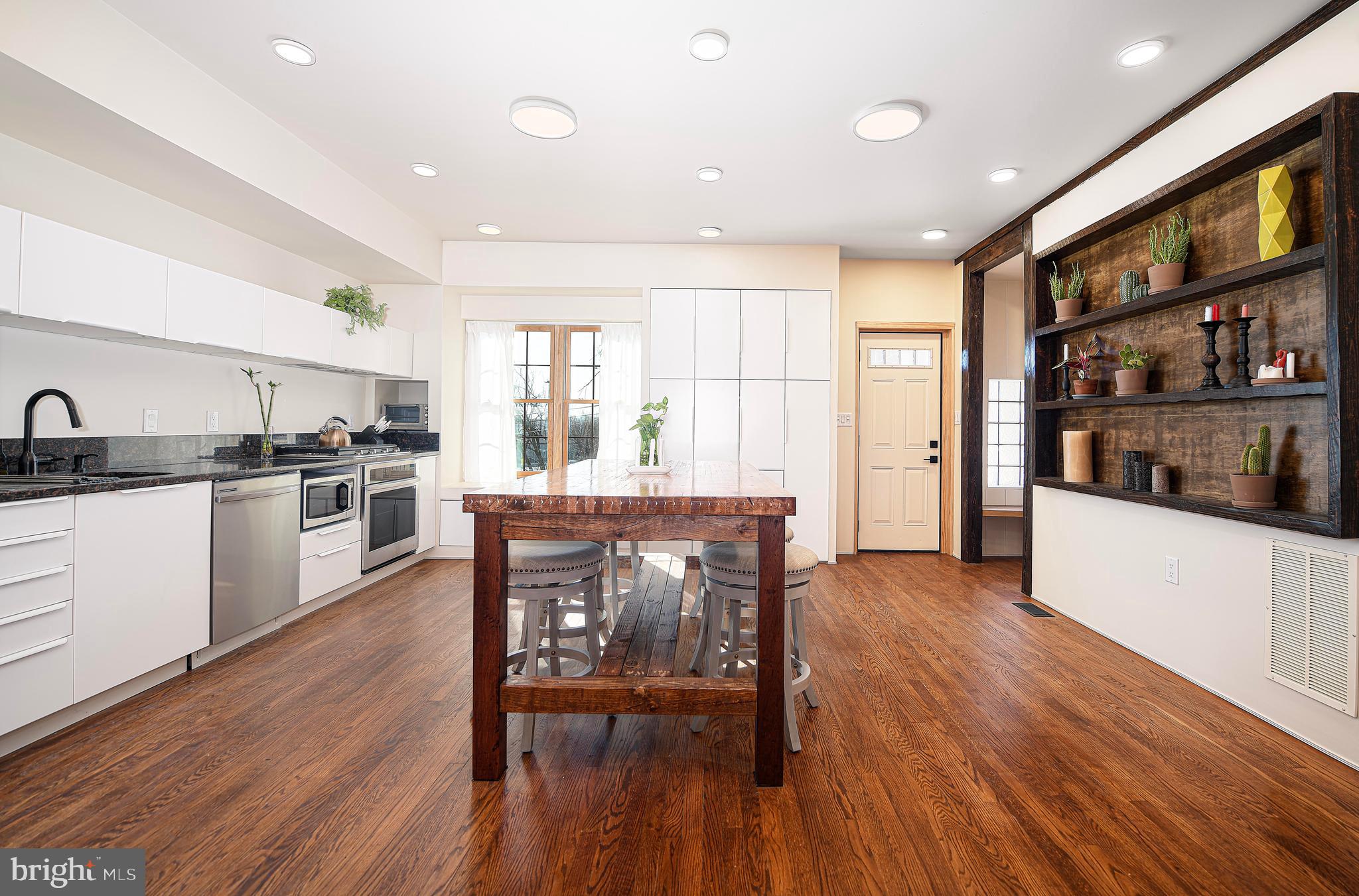 WOODBROOK - Residential