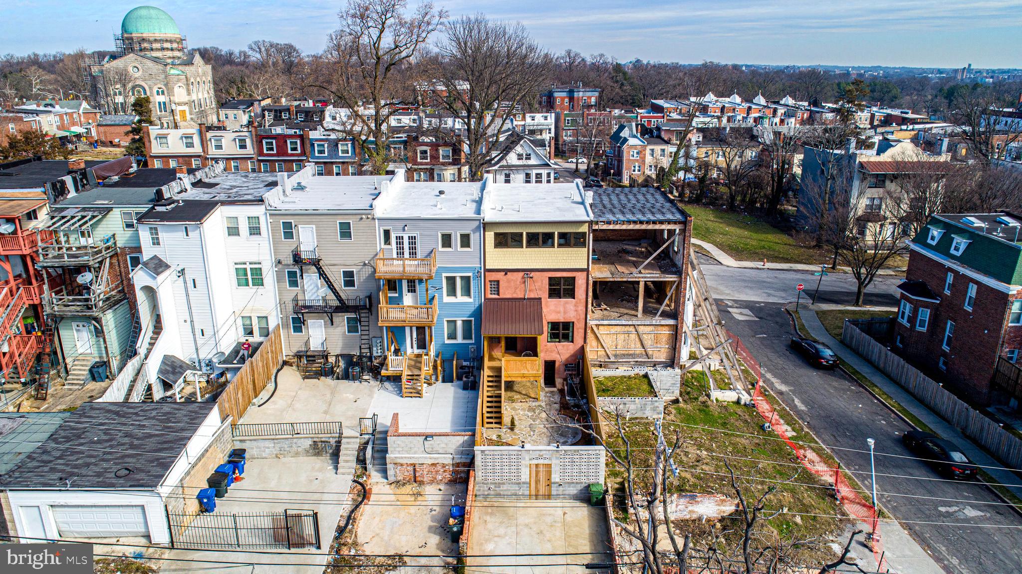 WOODBROOK - Residential