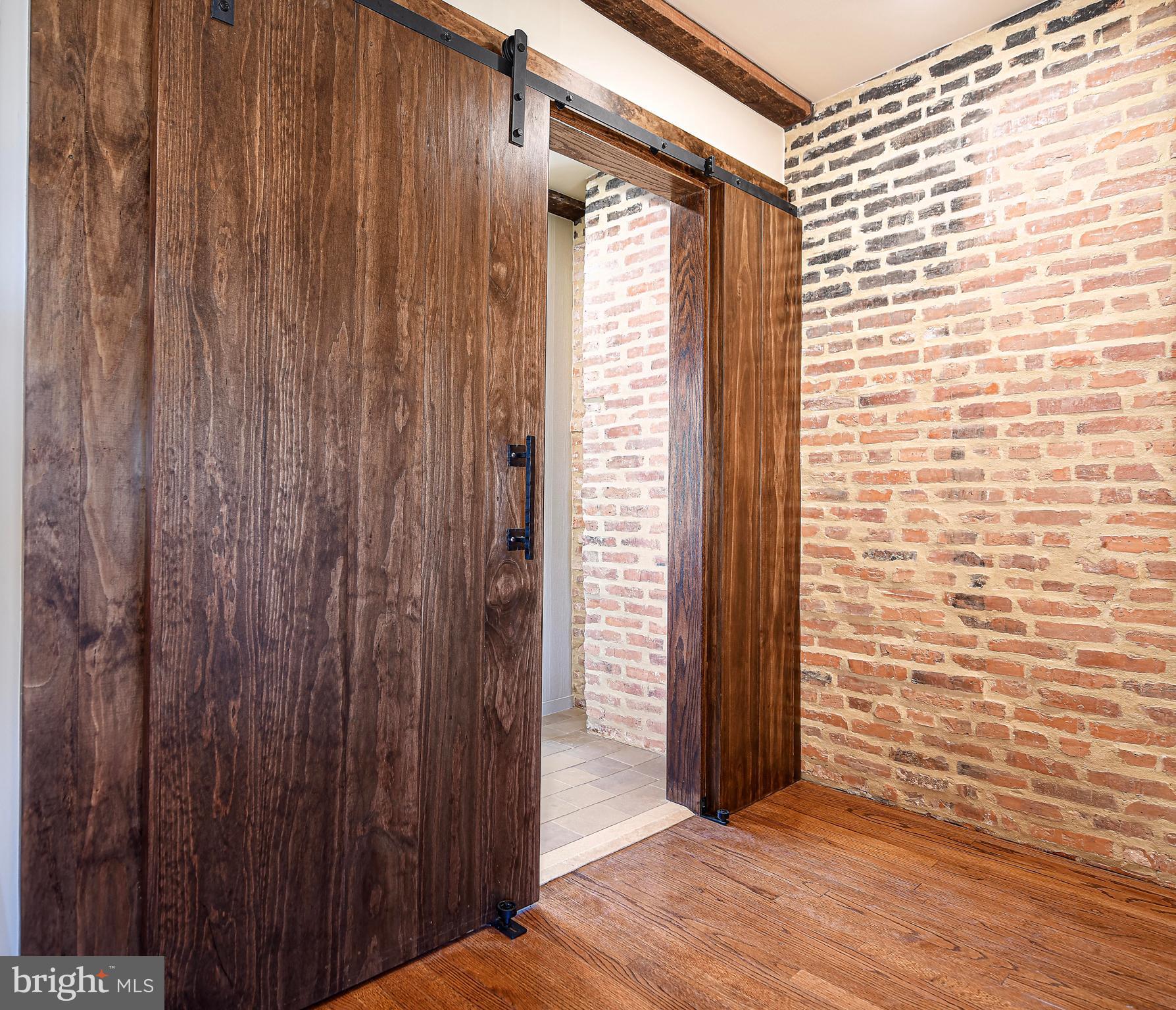 WOODBROOK - Residential