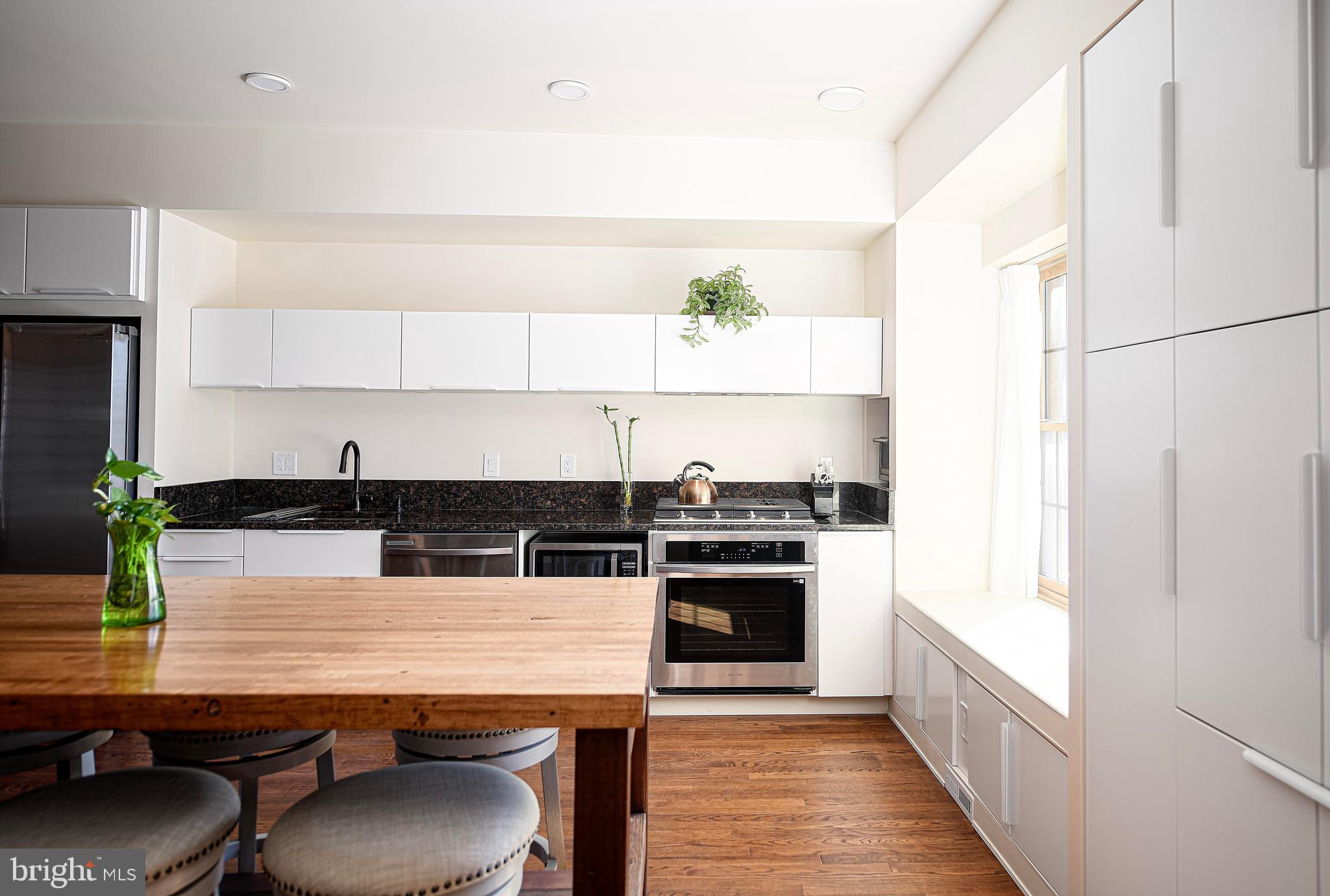 WOODBROOK - Residential