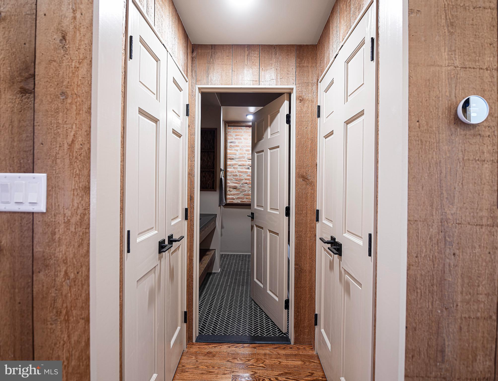 WOODBROOK - Residential